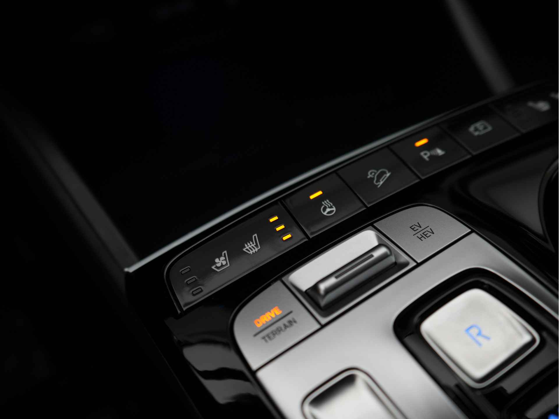 Hyundai Tucson 1.6 T-GDI PHEV 265 pk Automaat Premium 4WD | € 5.300 Voordeel !! - 17/41