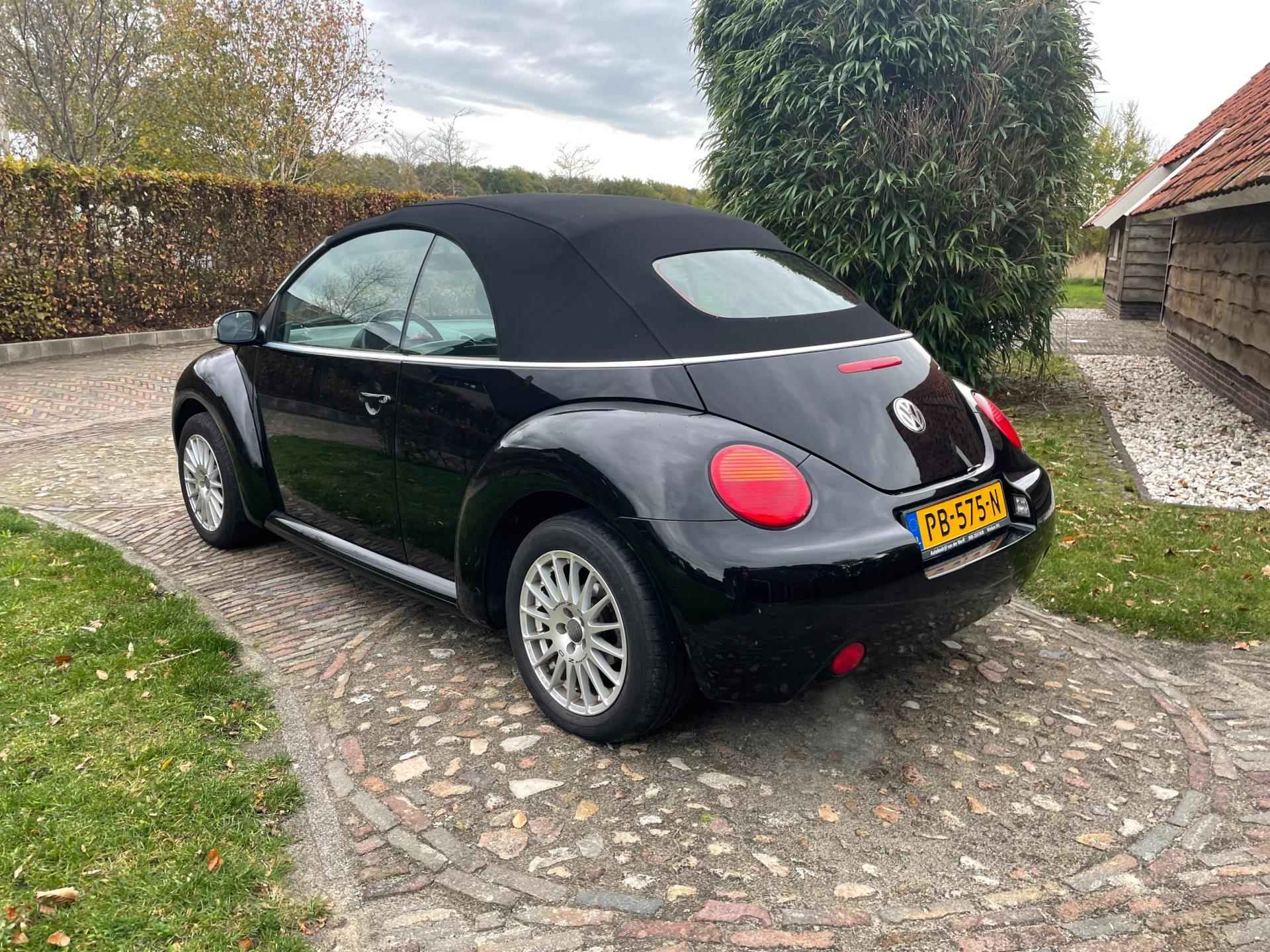 Volkswagen New Beetle Cabriolet 1.6-AIRCO-NIEUWE KAP-PDC-LEER-STOELVERW- - 4/15