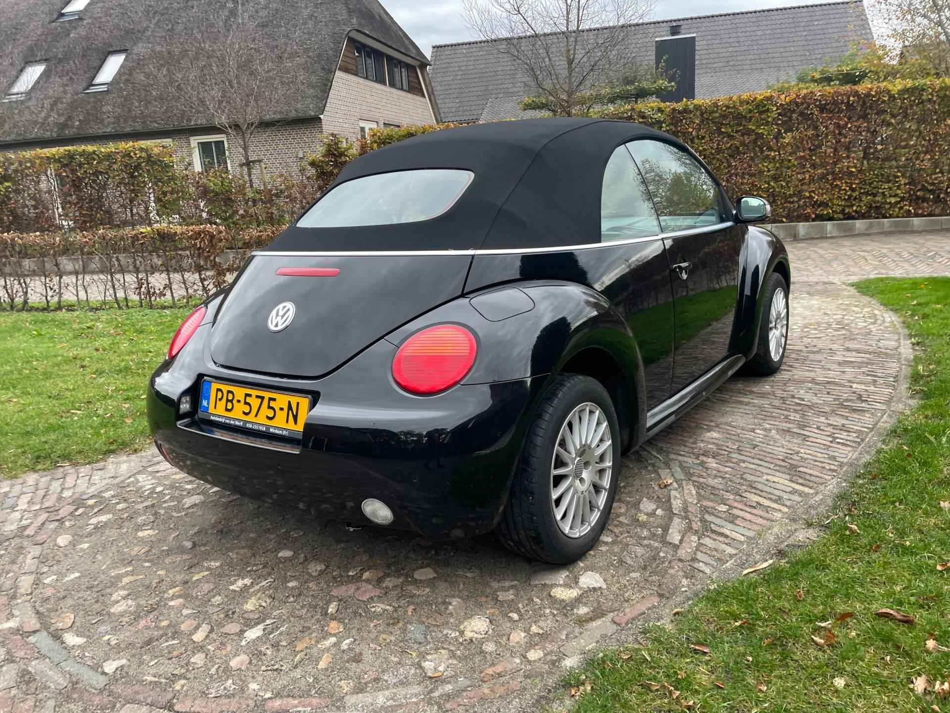 Volkswagen New Beetle Cabriolet 1.6-AIRCO-NIEUWE KAP-PDC-LEER-STOELVERW- - 6/15