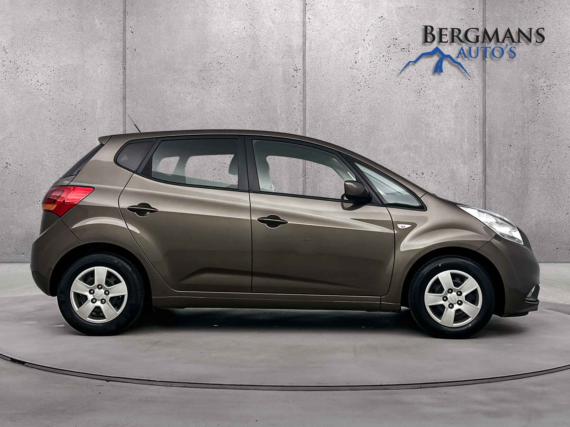 Kia Venga 1.4 CVVT DynamicPLusLine // 1e EIGENAAR // NAVI // CAMERA // - 9/25