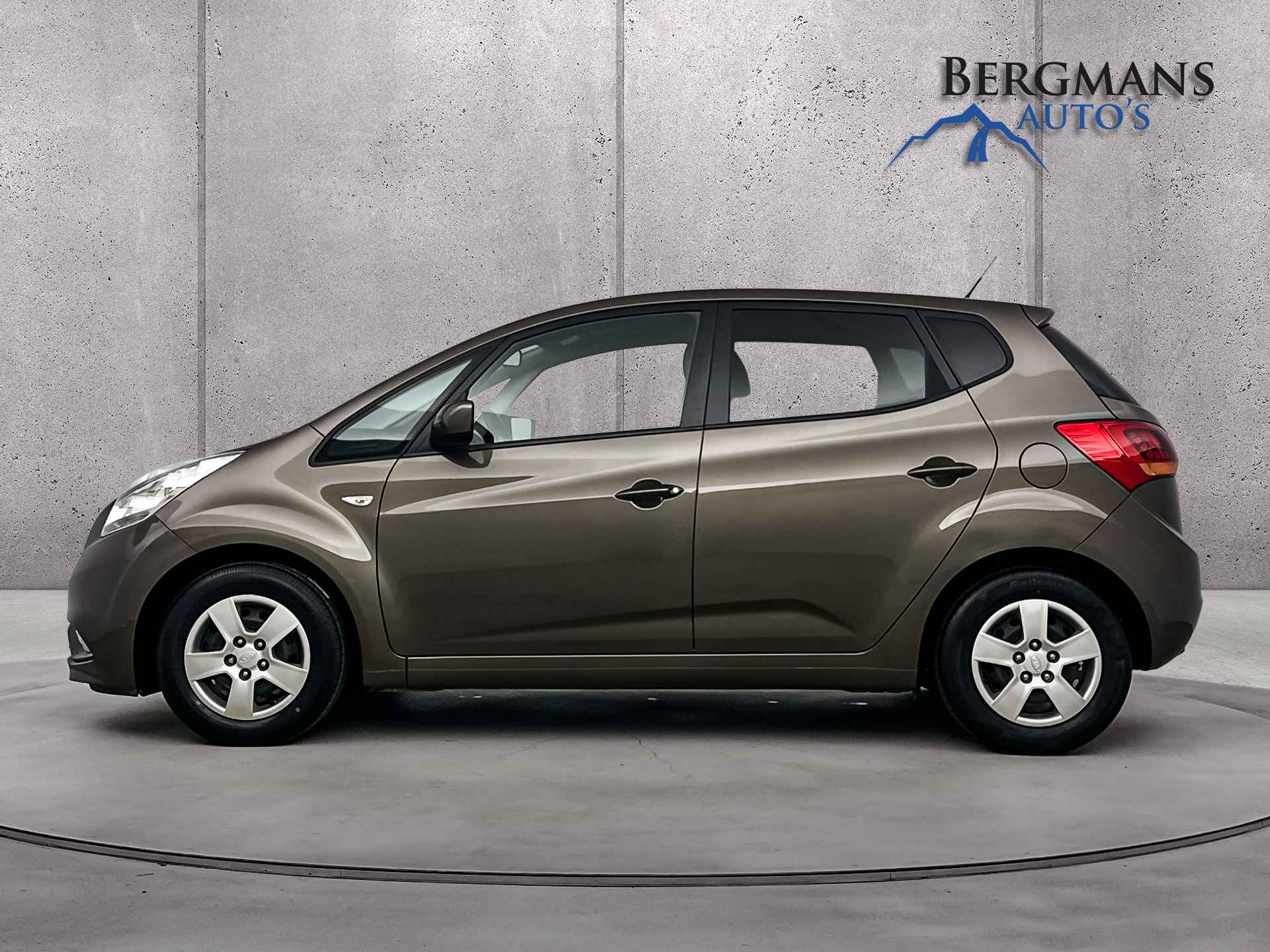 Kia Venga 1.4 CVVT DynamicPLusLine // 1e EIGENAAR // NAVI // CAMERA // - 10/25