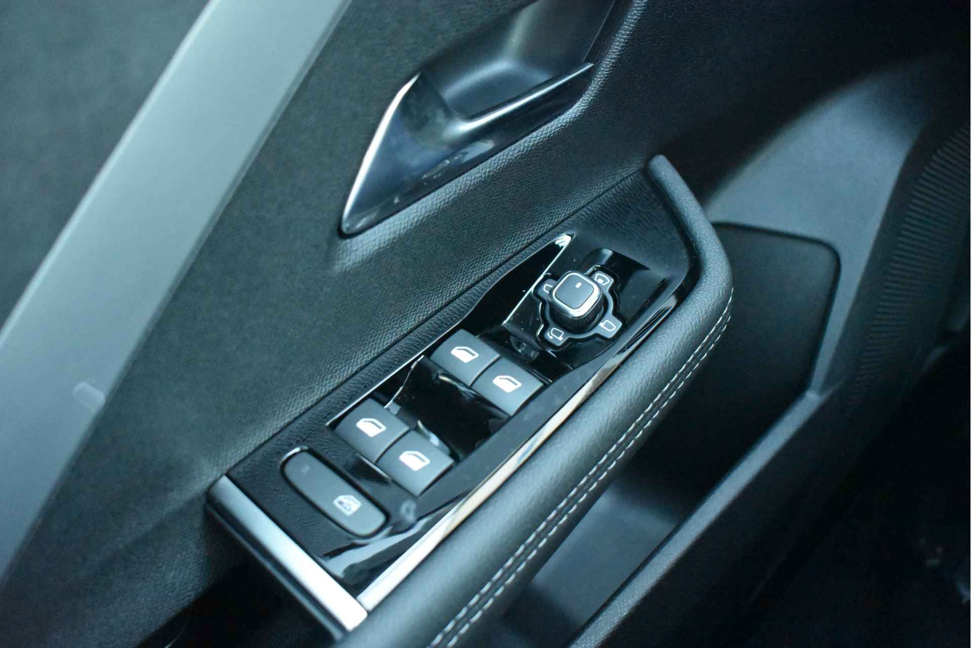 Opel Astra Electric 54 kWh GS DEMO-DEAL! | Navigatie Pro | HeadUp-Display | Stuur/Stoelverwarming | Adaptive Cruise | Drive Assist 2.0 | 36 - 20/46