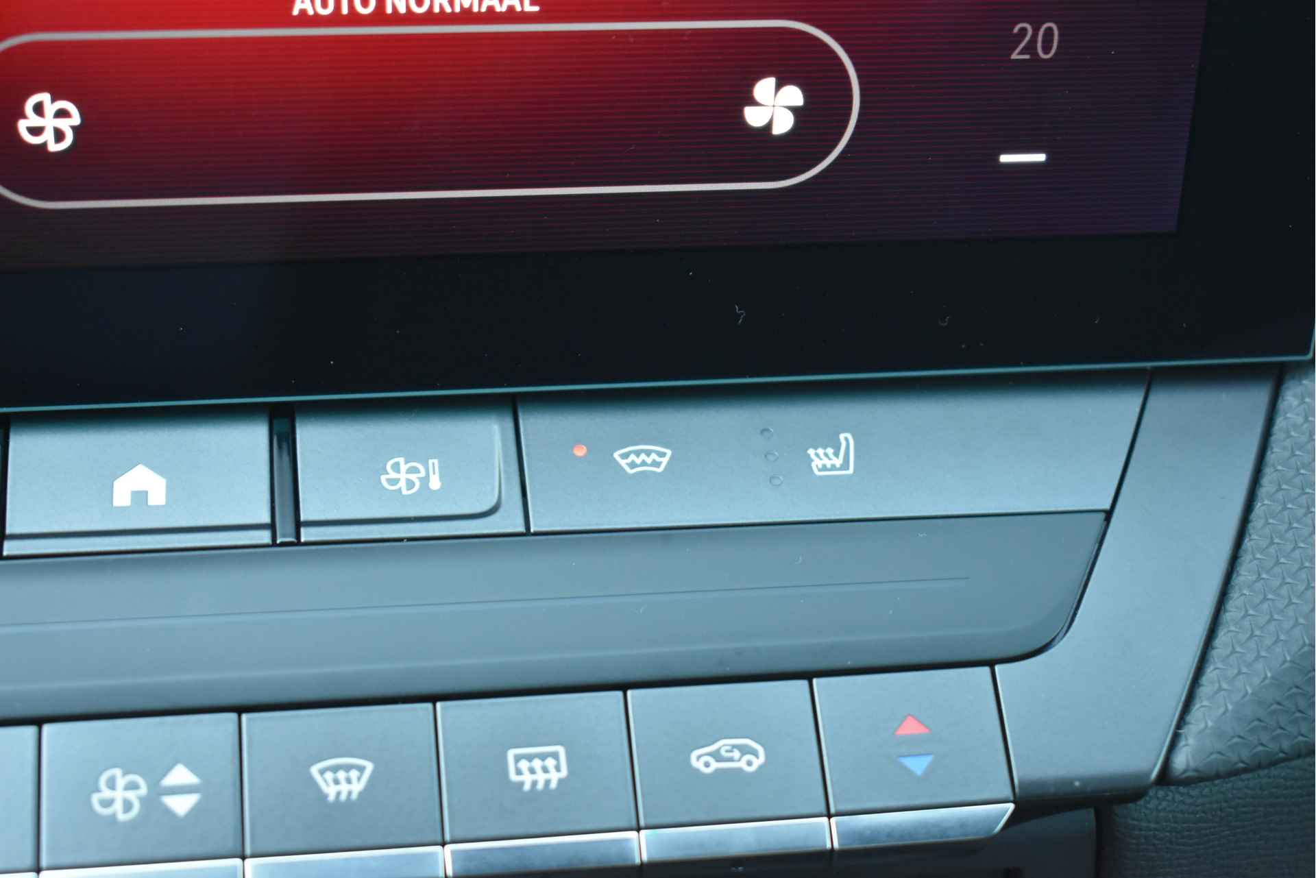 Opel Astra Electric 54 kWh GS DEMO-DEAL! | Navigatie Pro | HeadUp-Display | Stuur/Stoelverwarming | Adaptive Cruise | Drive Assist 2.0 | 36 - 30/46