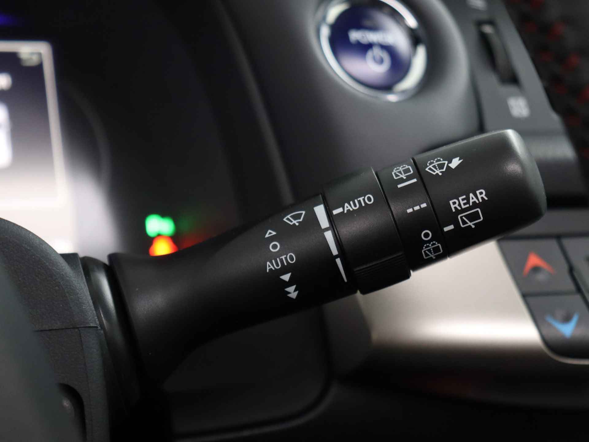 Lexus CT 200h Sport Edition | Schuifdak | LED Verlichting | Parkeersensoren | - 27/60