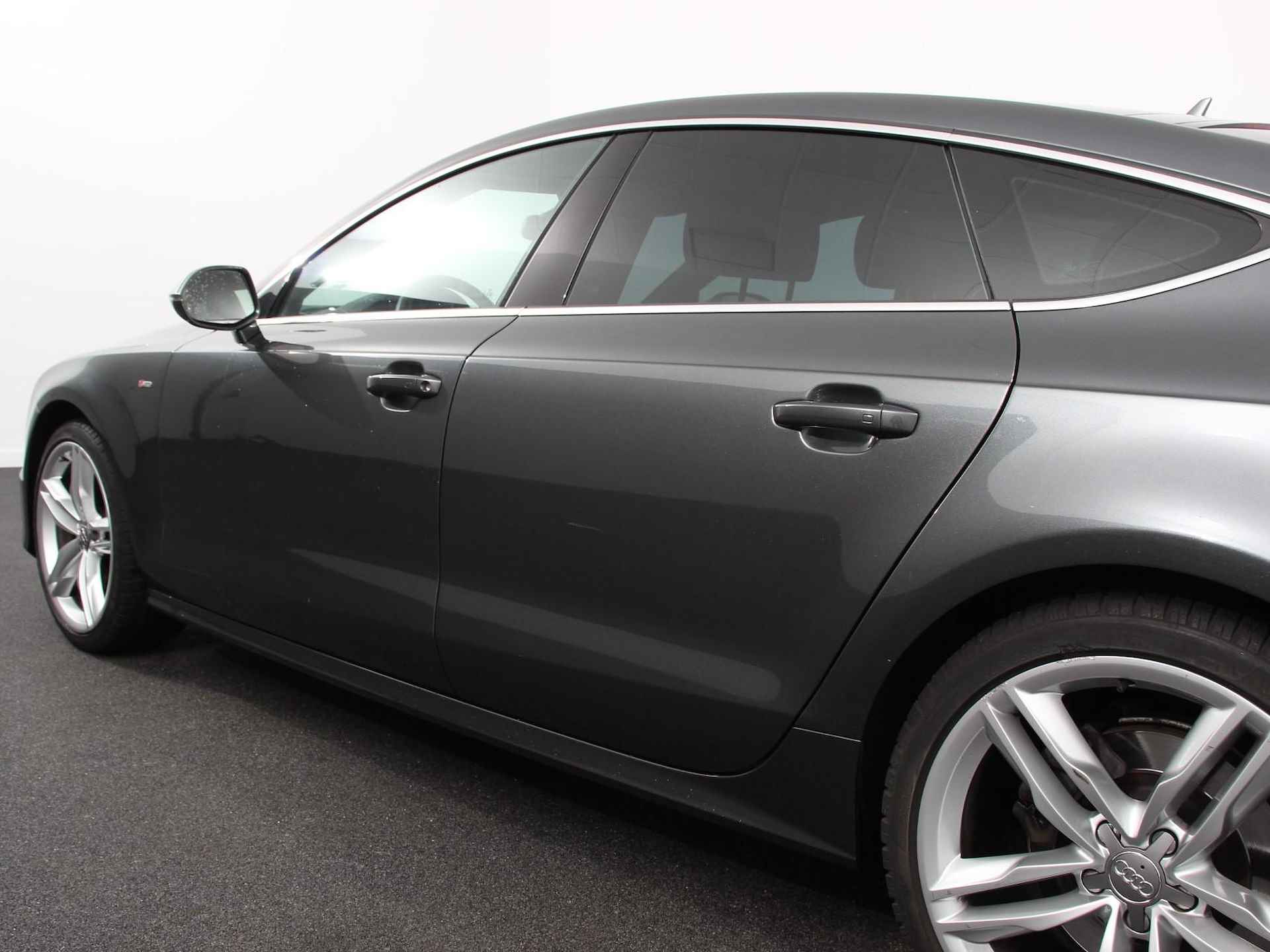 Audi A7 Sportback 2.0 TFSI 251pk Automaat S-Line | Navigatie | Airco | Extra getint glas | Lichtmetalen velgen - 28/39