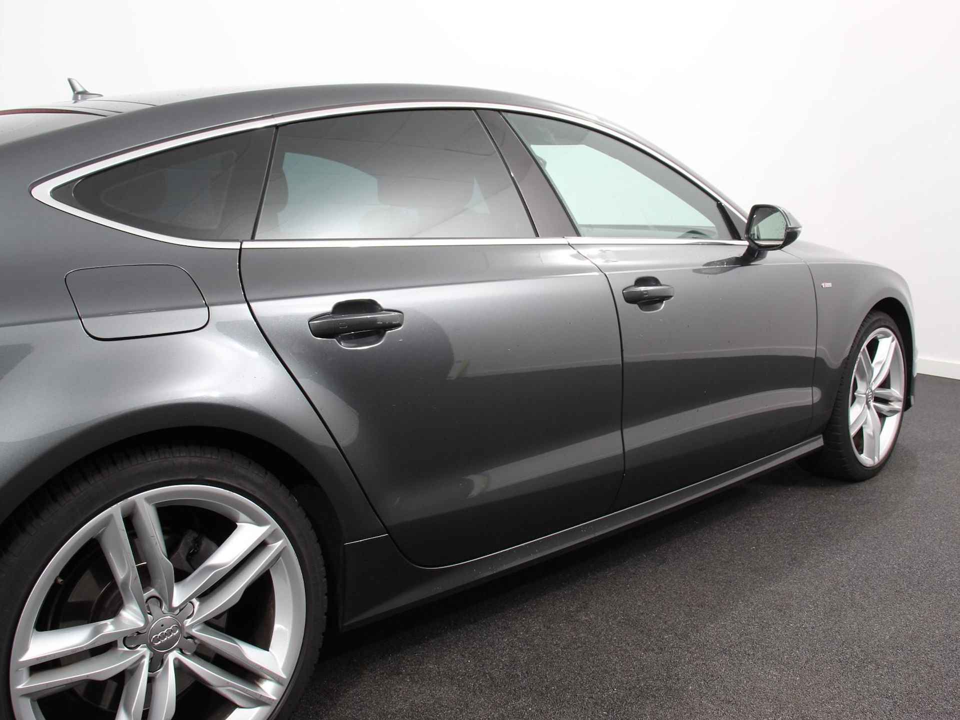 Audi A7 Sportback 2.0 TFSI 251pk Automaat S-Line | Navigatie | Airco | Extra getint glas | Lichtmetalen velgen - 30/39