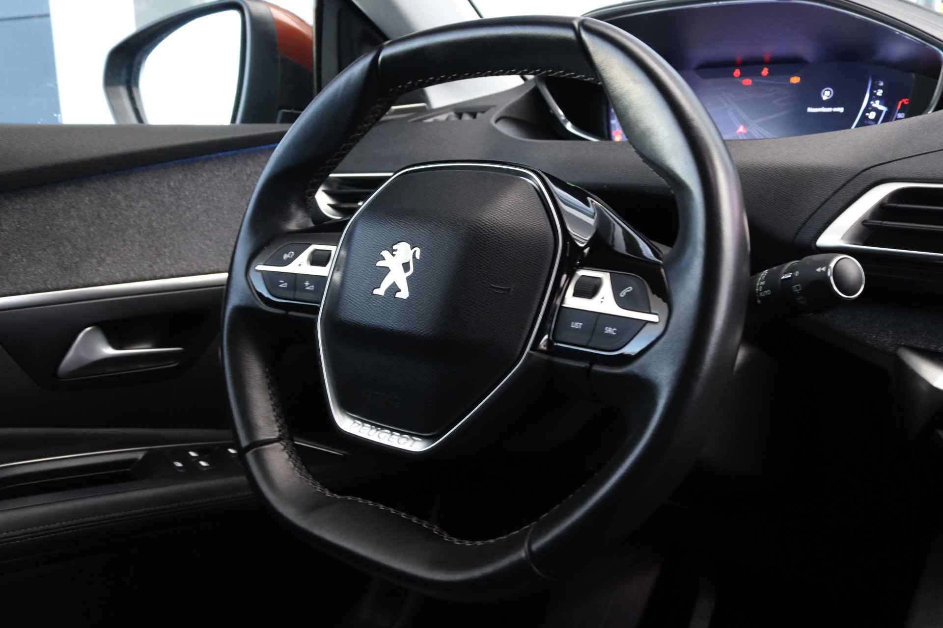 Peugeot 3008 1.2 Turbo Allure | Trekhaak | Focal | Keyless | Elektr. klep | Cruise Control | Navi | Climate - 19/24