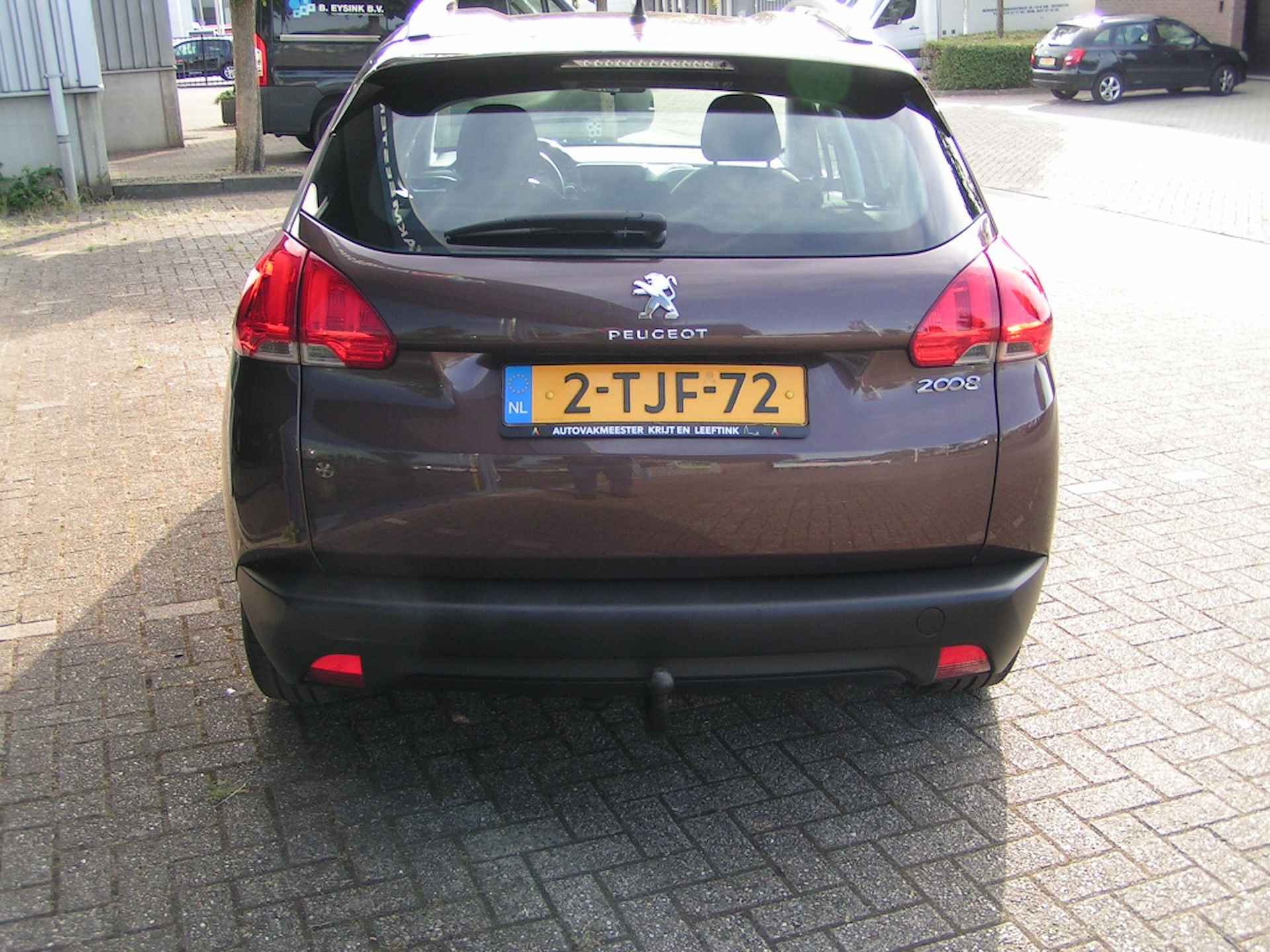 Peugeot 2008 1.2 VTi Access - 3/13