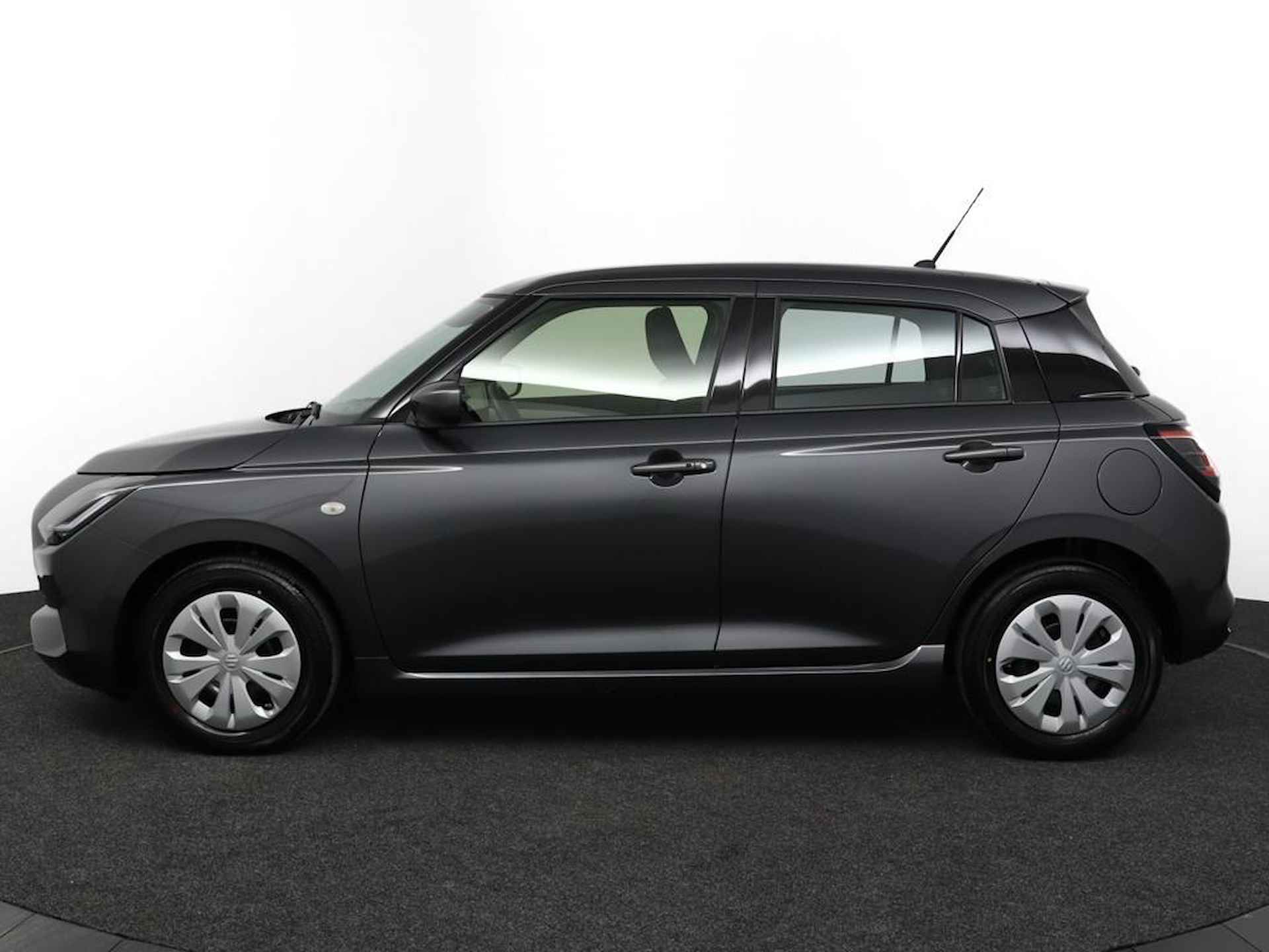 Suzuki Swift 1.2 Comfort Smart Hybrid | Airco | Cruise control adaptive | Navigatie | Camera | Applcar play, Android auto | Suzuki safety system | Lichtmetalen velgen| - 3/49