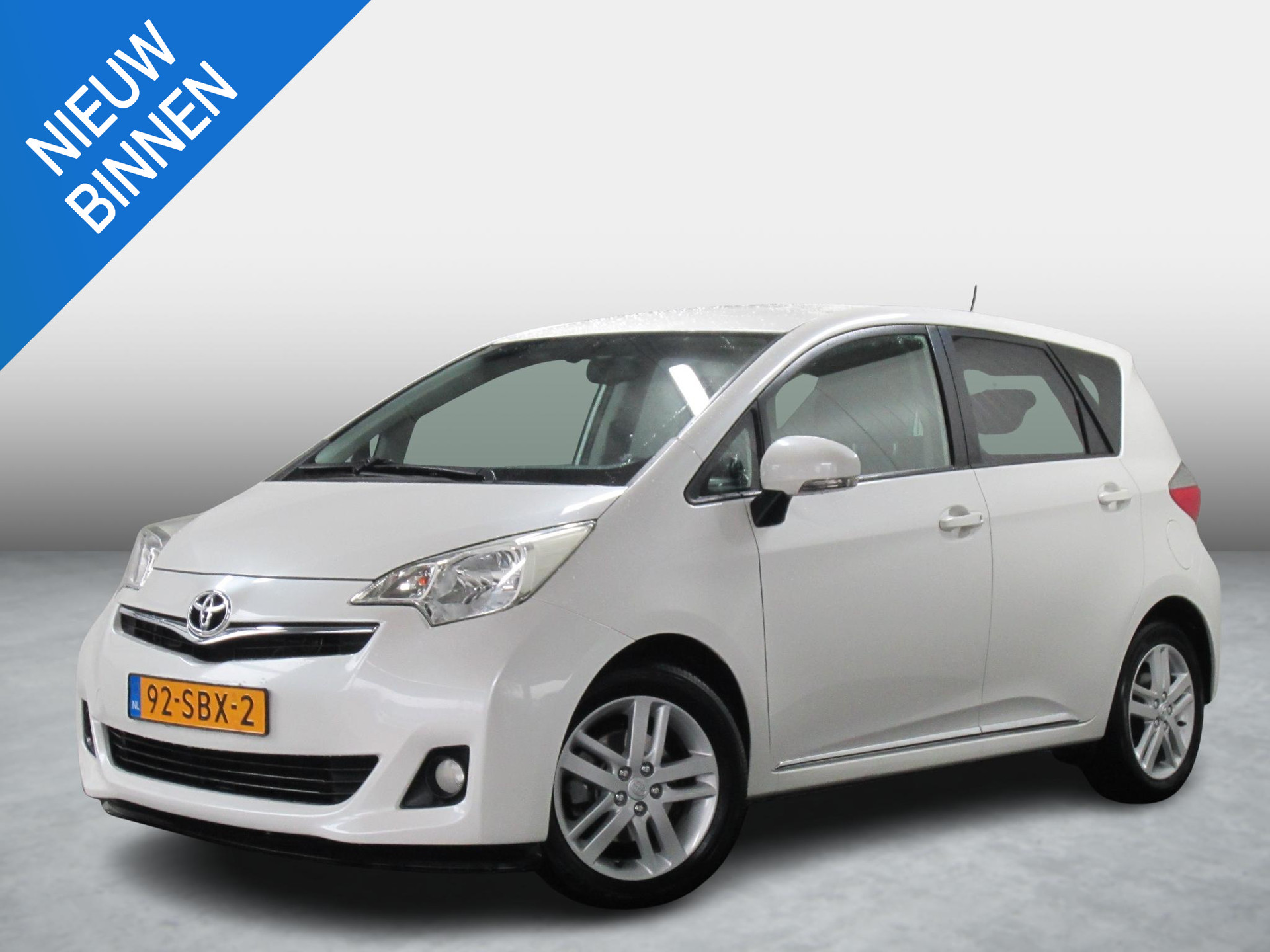 Toyota Verso-S 1.3 VVT-i Dynamic Aut Trekhaak Camera ECC