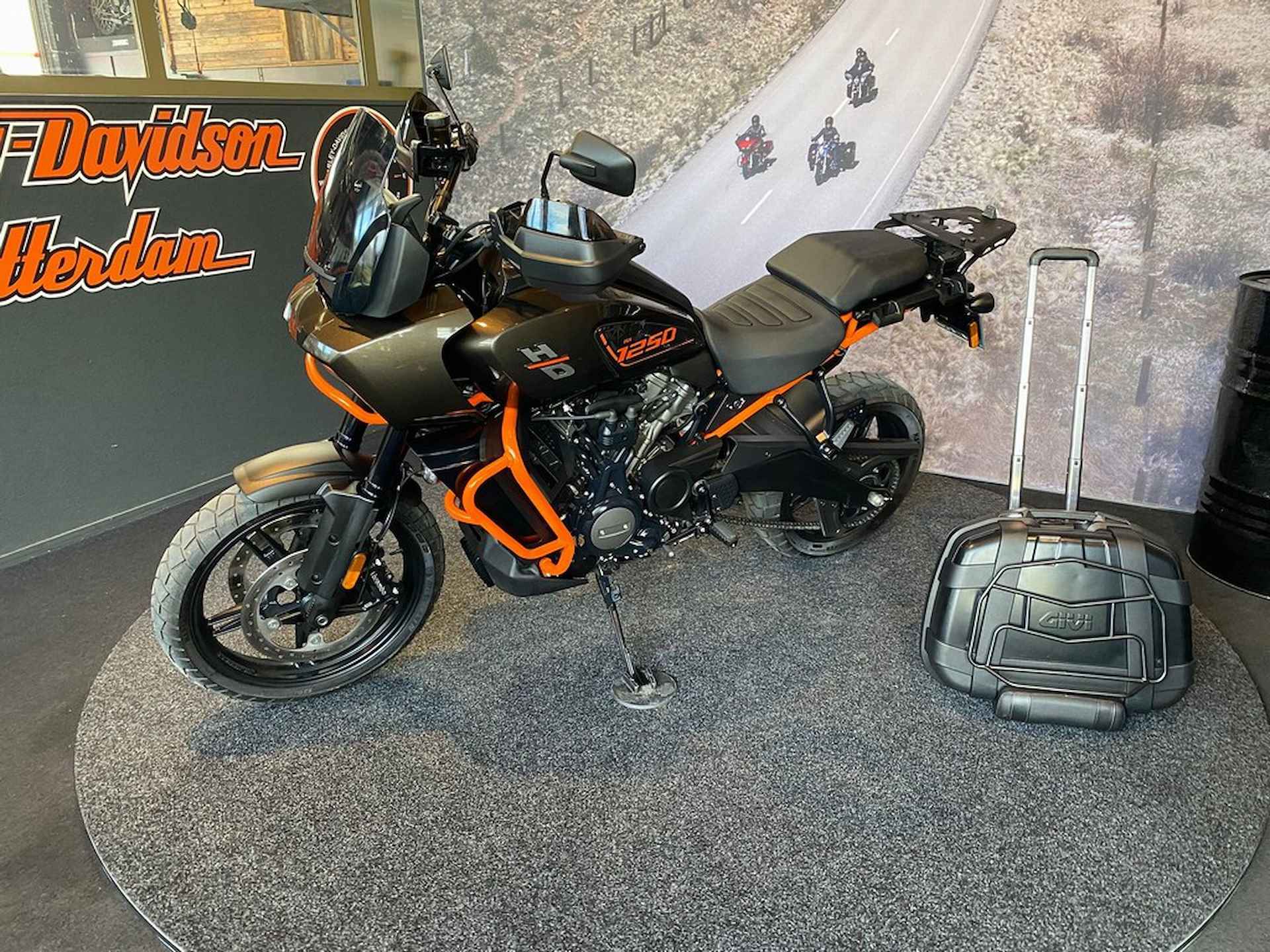 Harley-Davidson PAN AMERICA - 9/17