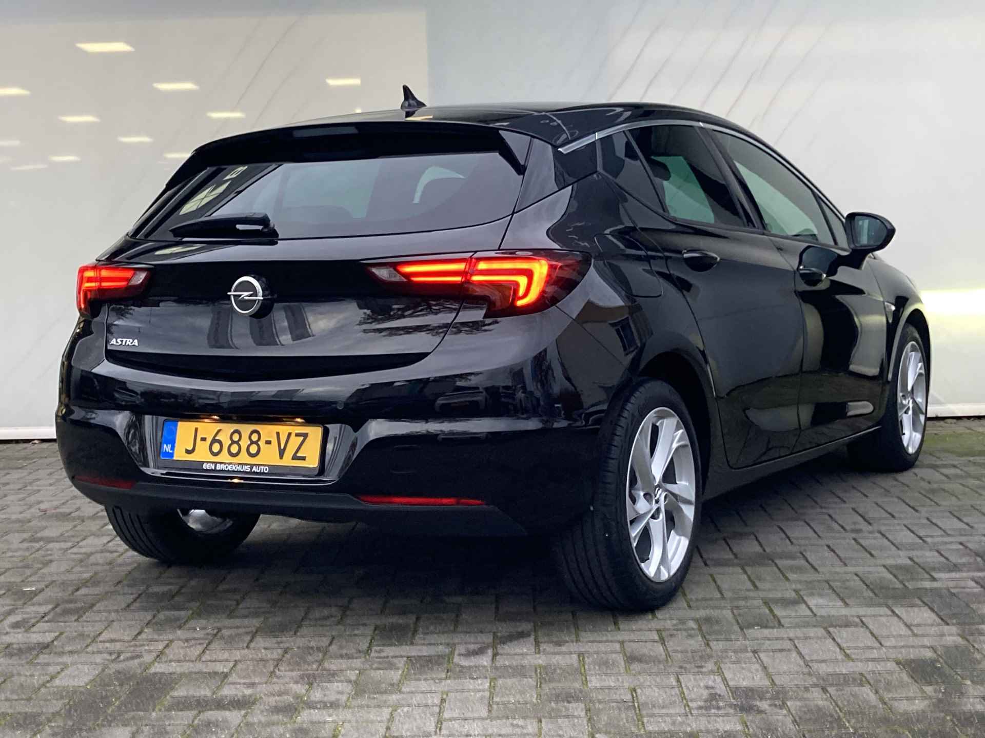 Opel Astra 1.2 Launch Elegance | Plaatje !! | Airco | Camera | Cruise Control | Navigatie | PDC V+A | Stoel & Stuur verwarming | Agr-stoele - 8/40