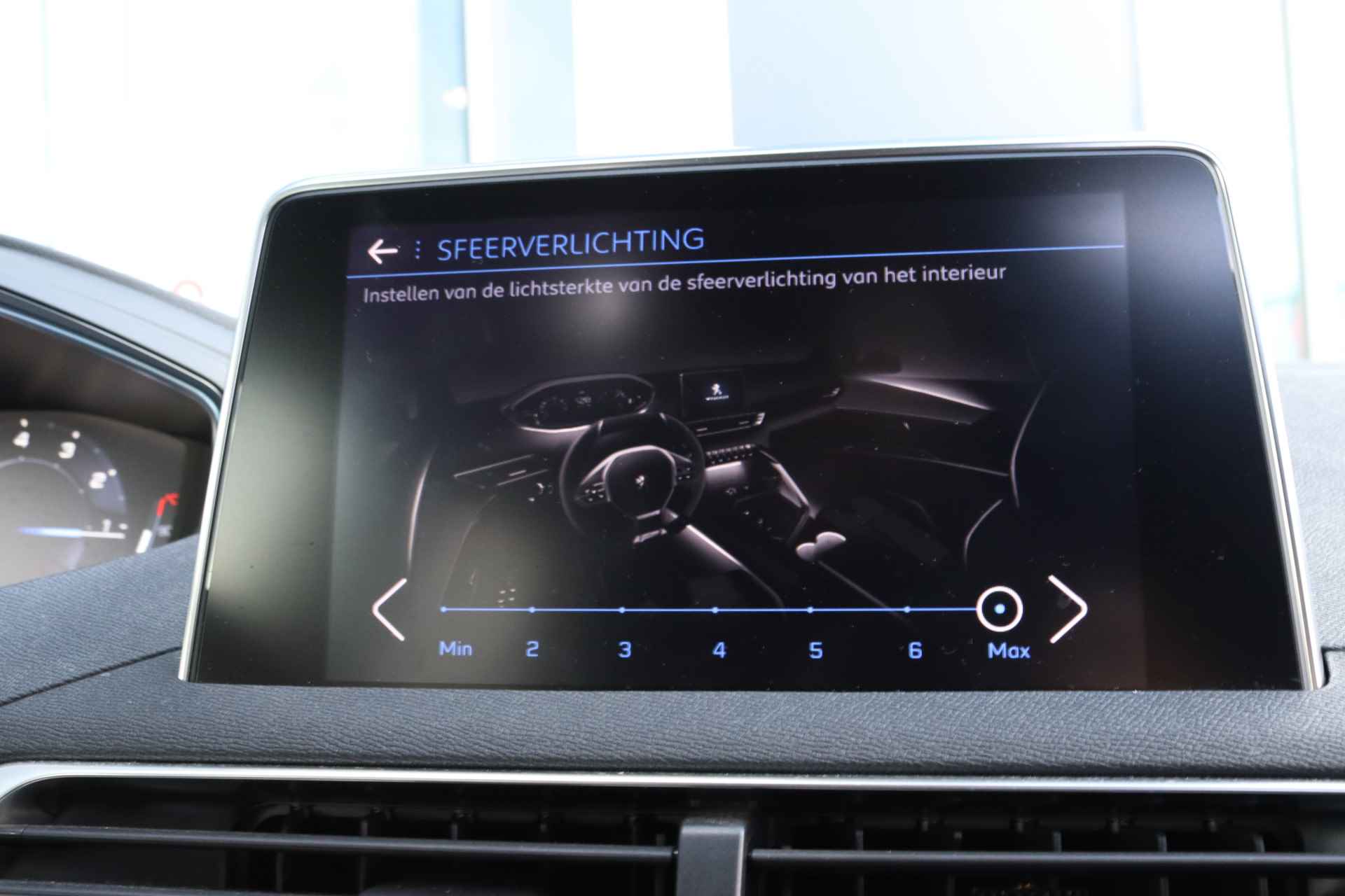 Peugeot 3008 1.2 PureTech Allure | Schuifdak | Trekhaak | Cruise Control |Camera | Navi | Carplay - 30/37