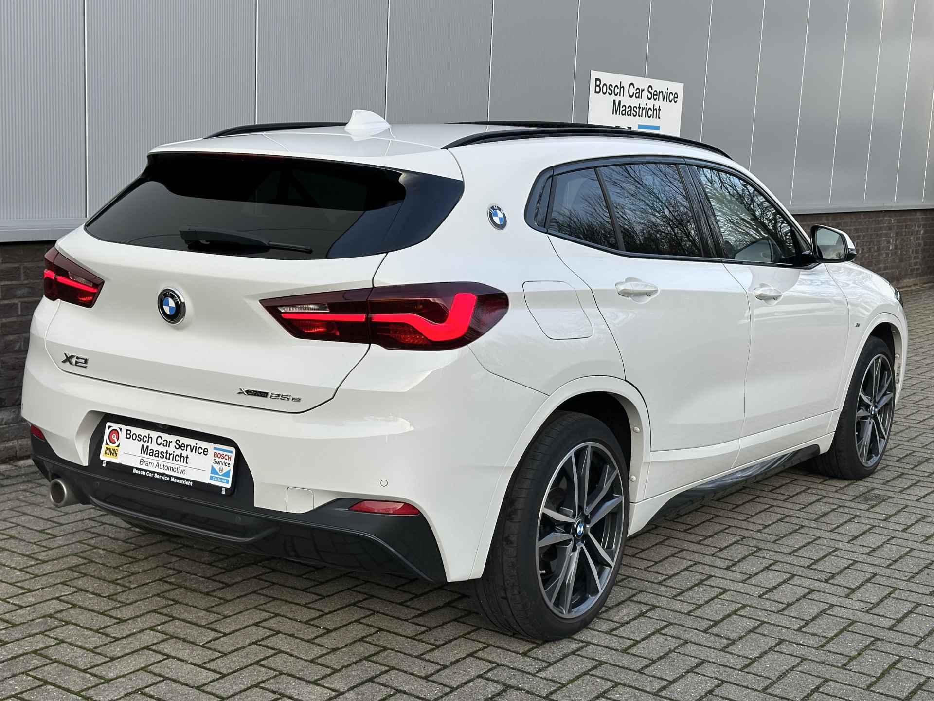 BMW X2 xDrive25e M-Sport | HUD | Pano | Harman & K | Adaptiv CC | 19'' | High Executive Adaptive CC |  Noodremsyst assist - Snelh-/afstandsreg- Camera  Interesse, Proefrit? Bel of app met: 06-24 28 28 42 - 4/44