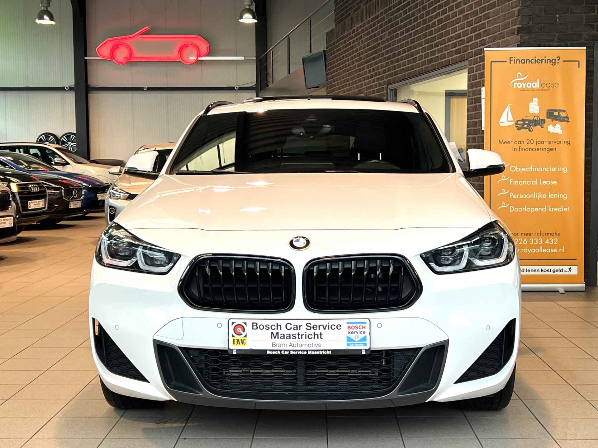 BMW X2 xDrive25e M-Sport | HUD | Pano | Harman & K | Adaptiv CC | 19'' | High Executive Adaptive CC |  Noodremsyst assist - Snelh-/afstandsreg- Camera  Interesse, Proefrit? Bel of app met: 06-24 28 28 42 - 12/44