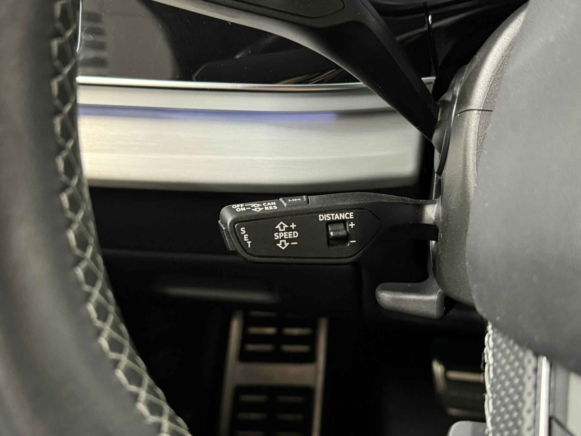 Audi Q8 60 TFSI e quattro Pro Line S Competition | Panoramadak | Valcona leder | Elekt. Stoelen | Stoelverwarming | Trekhaak | 22" wiele - 24/54