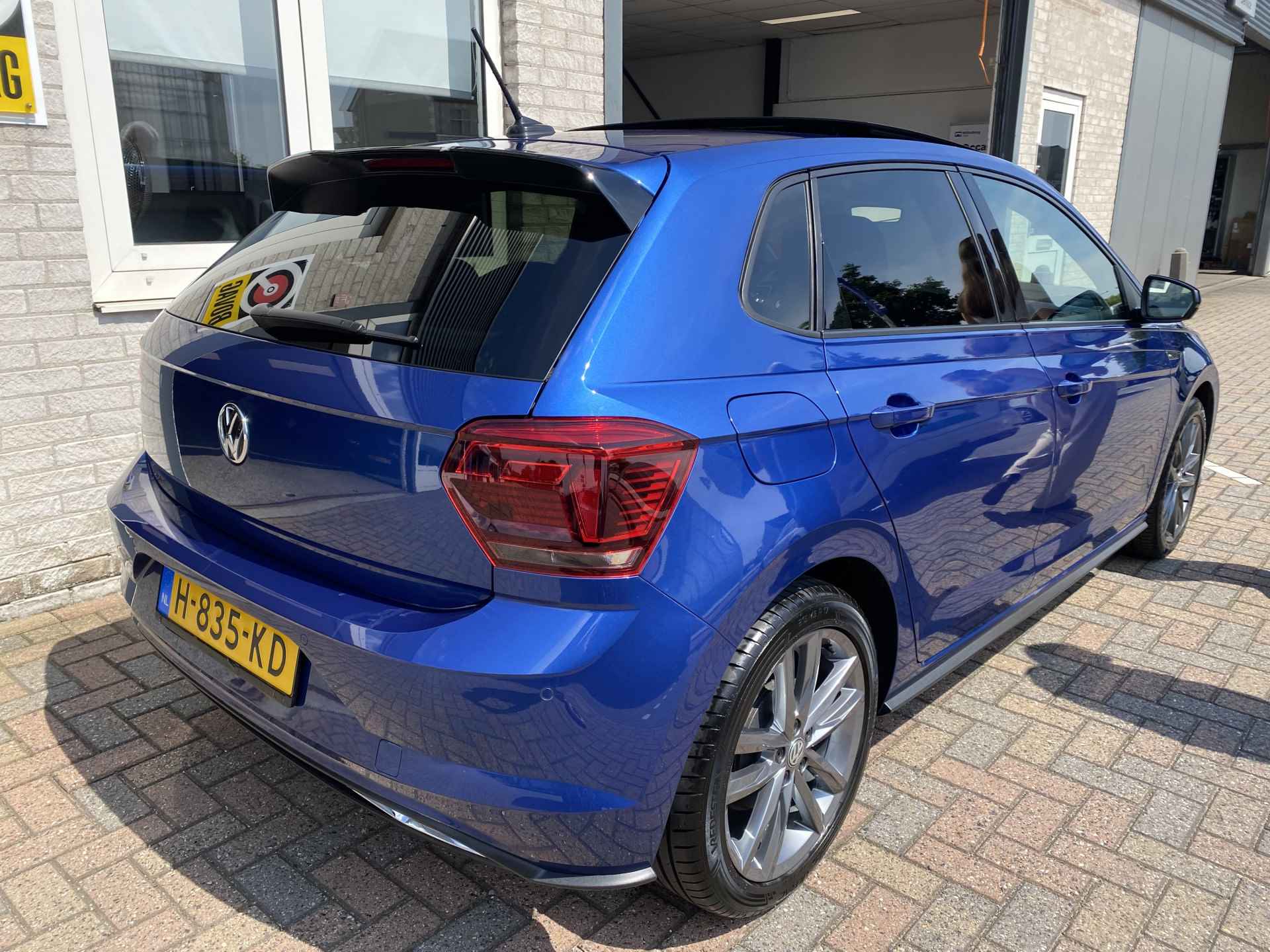 Volkswagen Polo 1.0 TSI R-Line / PANODAK/ CRUISE/ DIGITAL DASH/ NAVI/ DAB/ APP-CONNECT/ PARK. SENSOREN/ CLIMA - 34/40