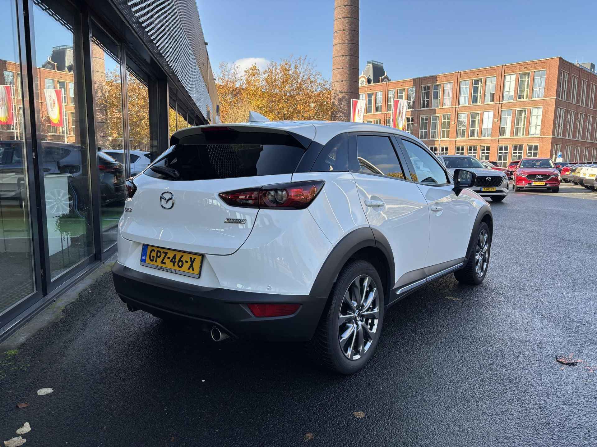 Mazda CX-3 Automaat 2.0 Sky-G 120 Signature-Line /Volledig onderhouden/Navi/HUD/Keyless/ECC/Nappa leder/CarPlay - 4/37