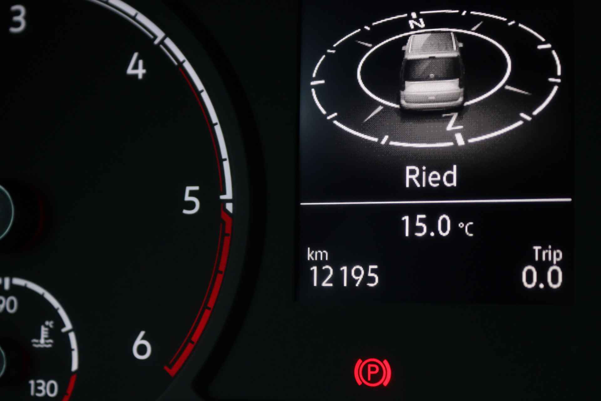 Volkswagen Caddy Combi 2.0 TDI 102 pk 5p | Navigatie | PDC | Climatronic | Cruise Control | Standkachel | Stoelverwarming |  Bagagescheidingsrek - 19/39