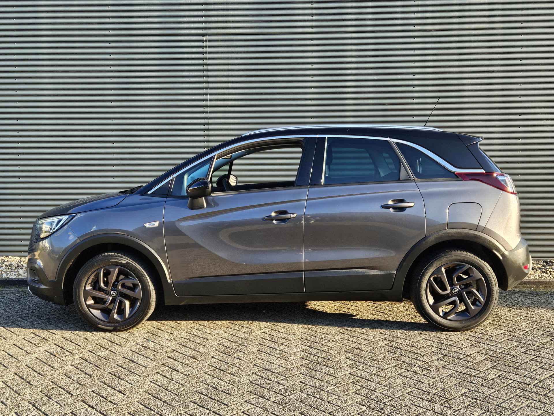 Opel Crossland X 1.2 Turbo 120 Jaar Edition Navigatie - Lage km stand I - 4/40