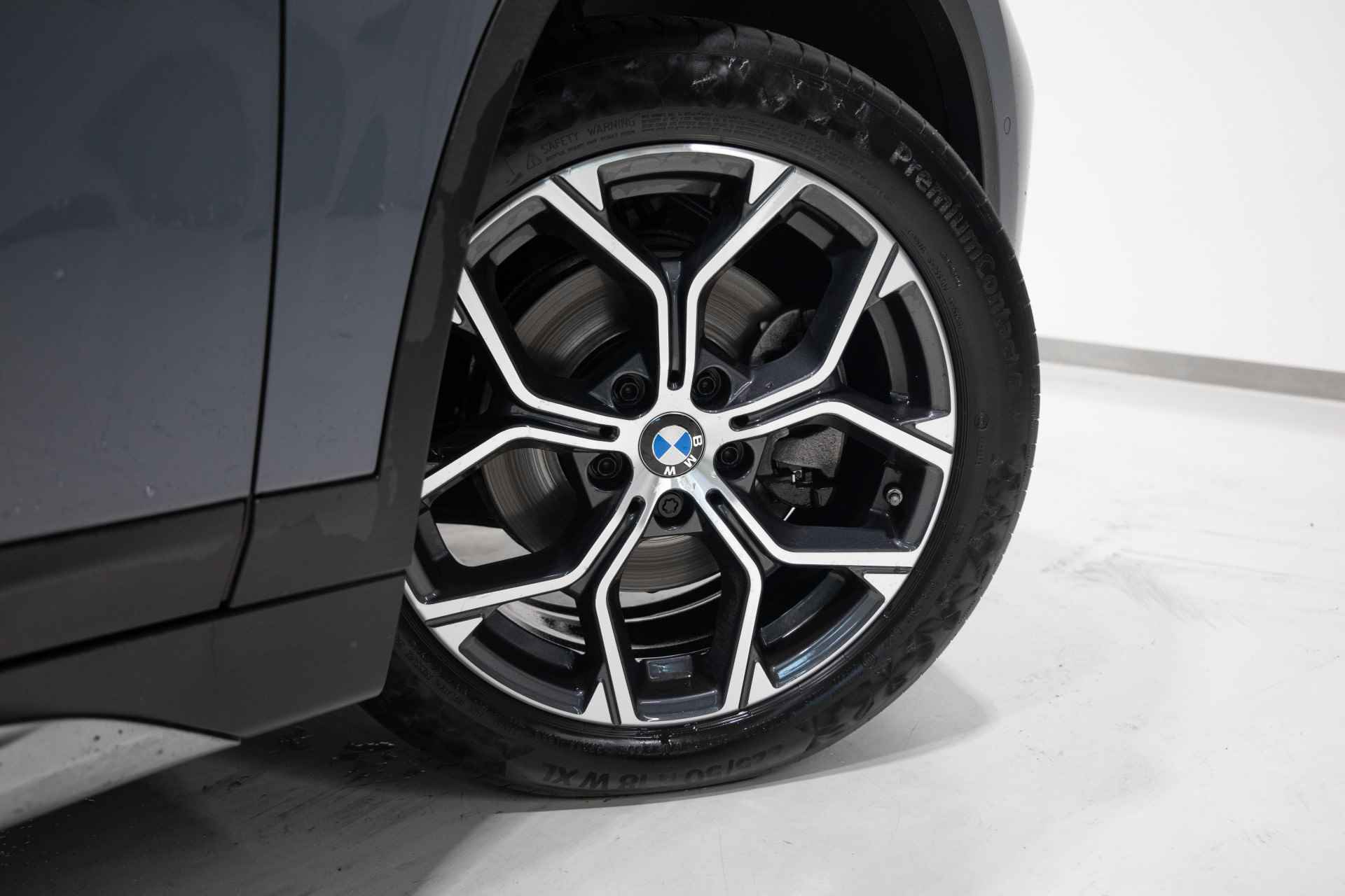 BMW X1 sDrive18i High Executive xLine Aut. - 25/34