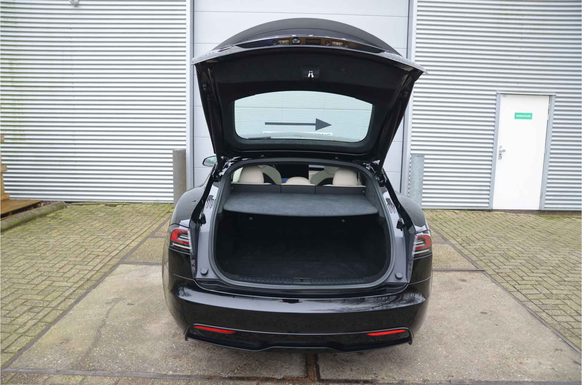 Tesla Model S Long Range Dual Motor AWD Warmtepomp, Adaptive Luchtvering, AutoPilot4.0 - 34/36