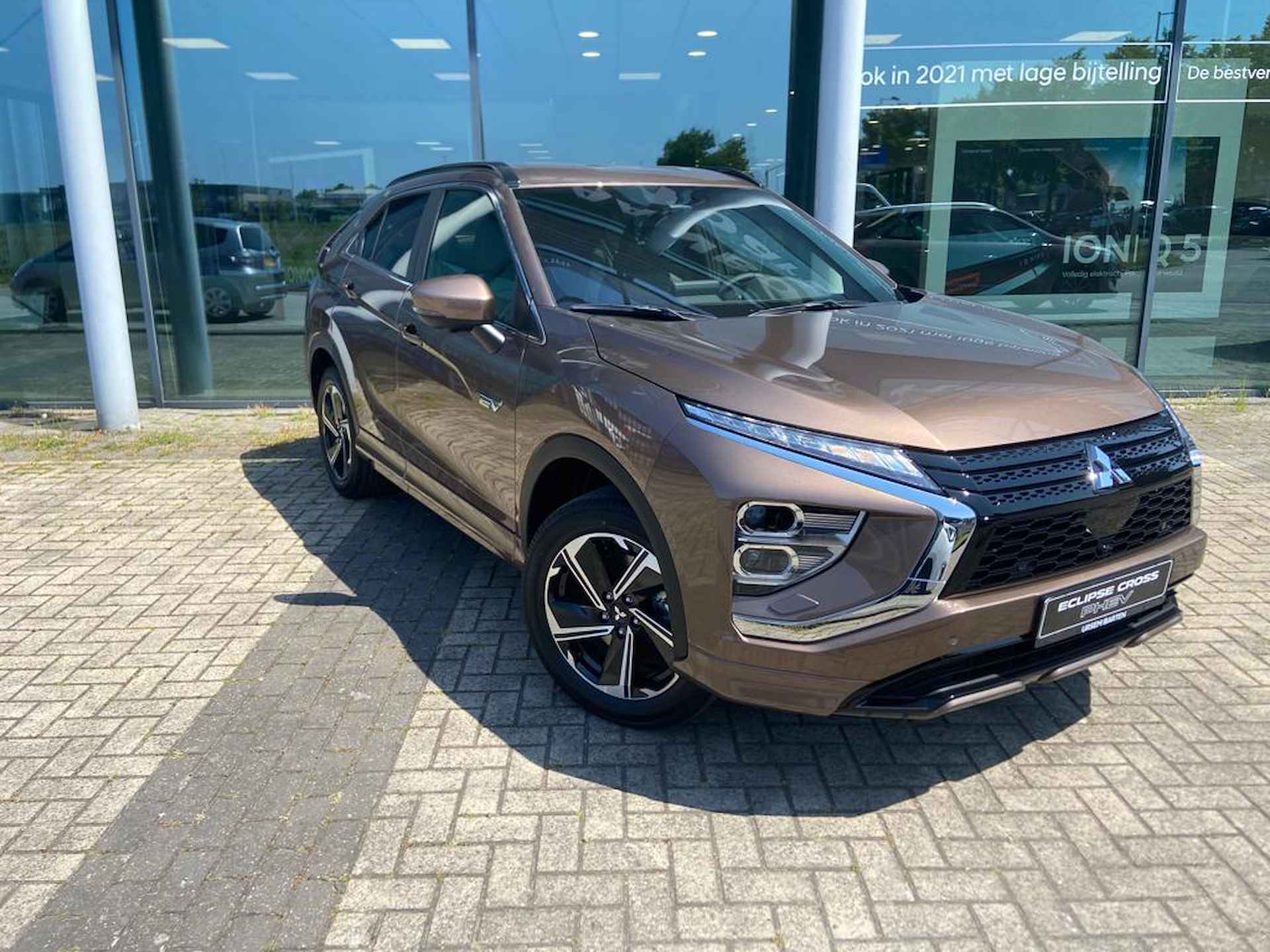 Mitsubishi Eclipse Cross 2.4 PHEV Executive Van € 46.430,- voor € 38.430,- - 2/33