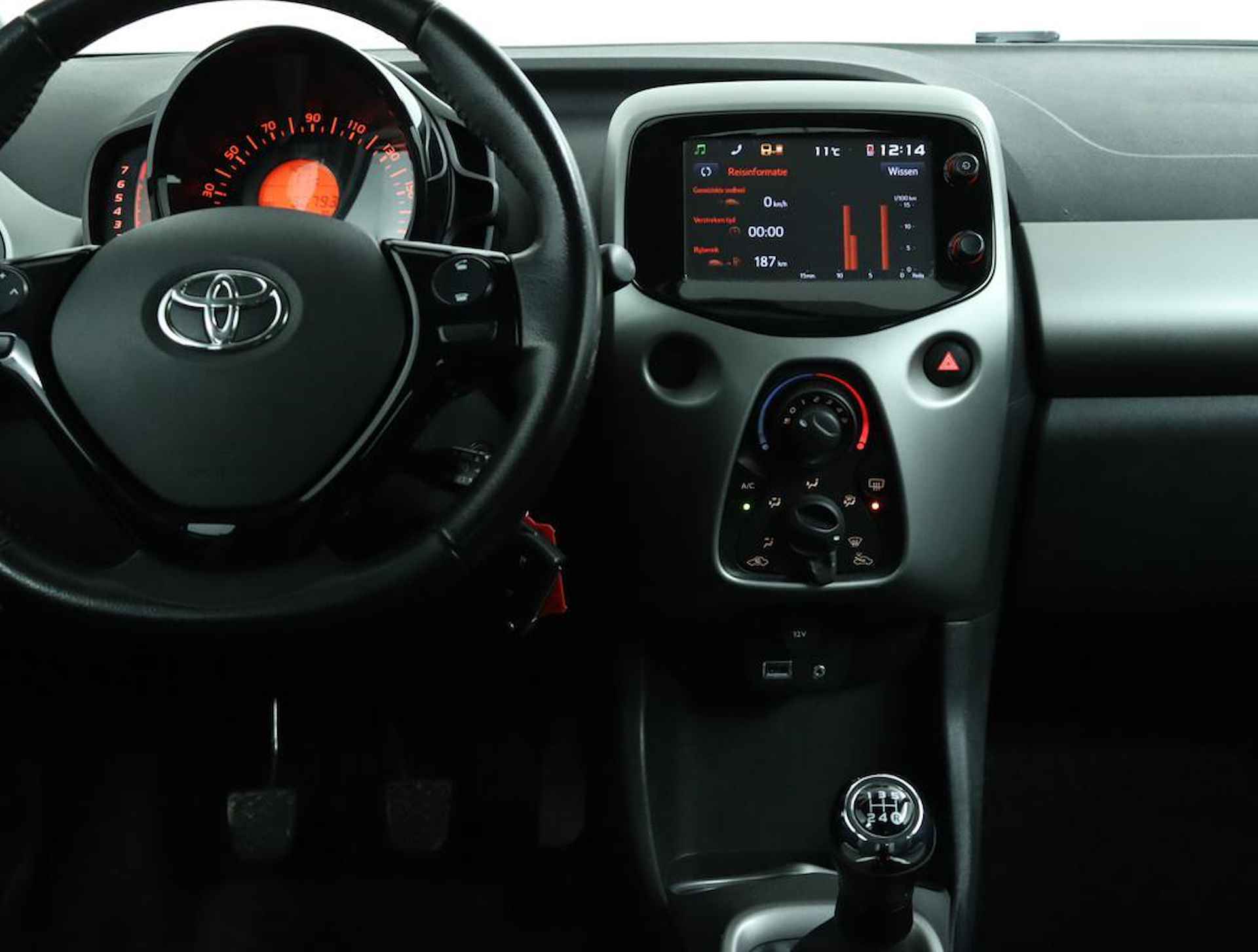 Toyota Aygo 1.0 VVT-i x-play - 48/51