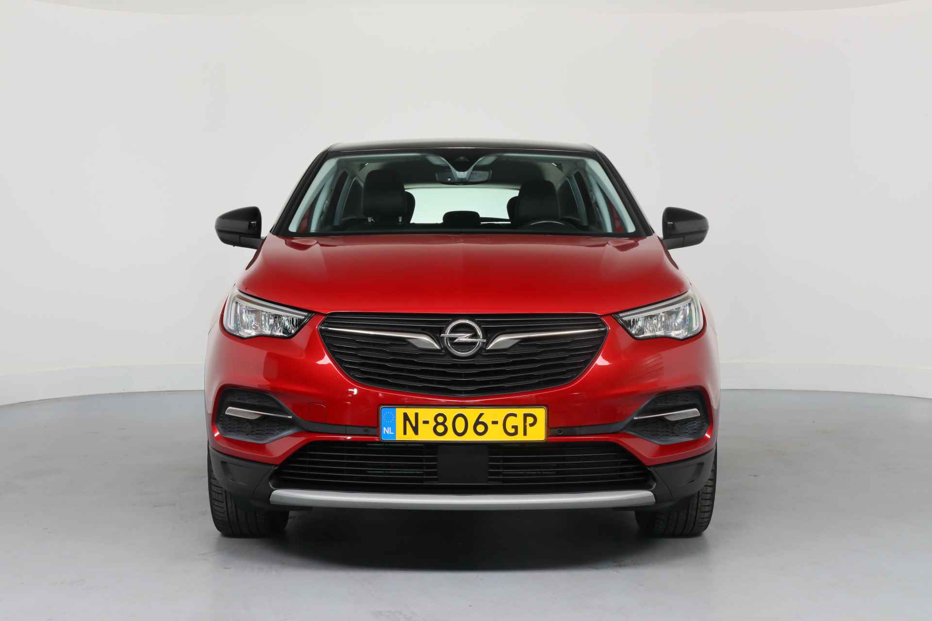 Opel Grandland X 1.6 Turbo Hybrid Elegance | Adaptive Cruise | Climate Control | Stoelverwarming | AGR Stoelen | Afneembare Trekhaak | Camera | D - 2/43