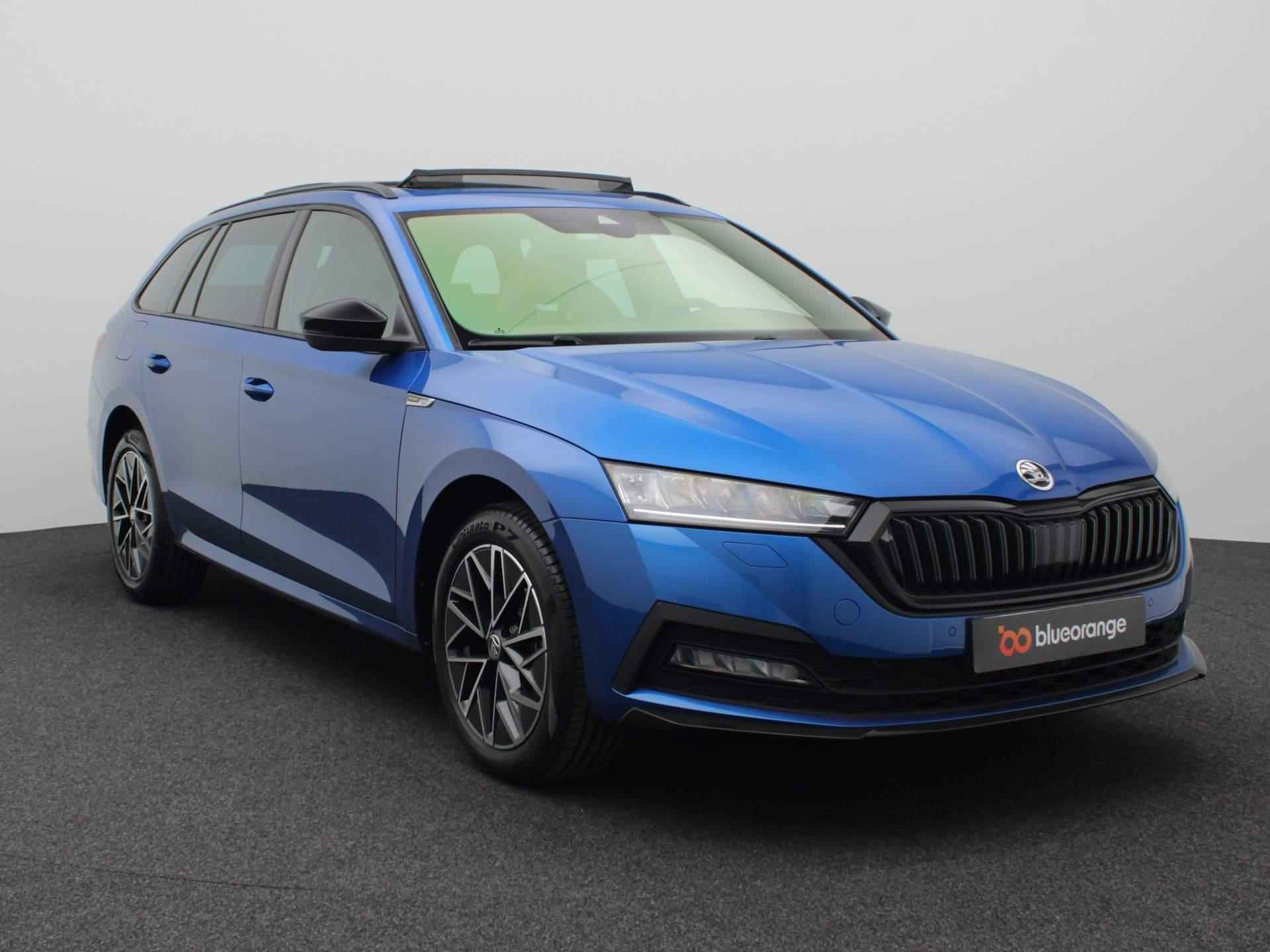 Skoda Octavia Combi 1.4 TSI iV PHEV Sportline Business 204PK DSG Pano-Schuifdak, Achteruitrijcamera, Virtual Pedal, Travel Assist, Voorruitverwarming, Stoelverwarming, 17" LM Velgen - 12/50