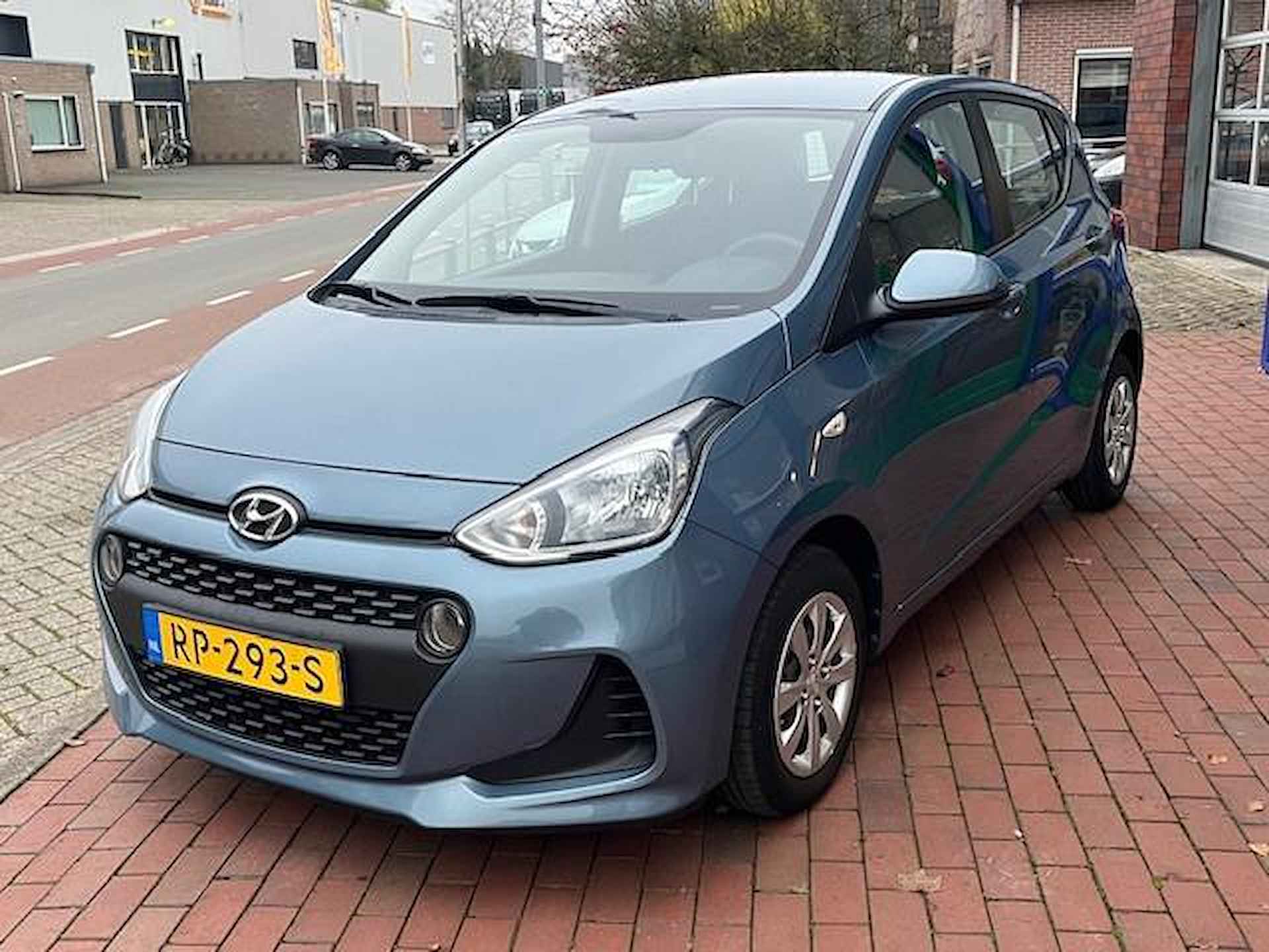 Hyundai i10 1.0i Comfort Airco - 2/14