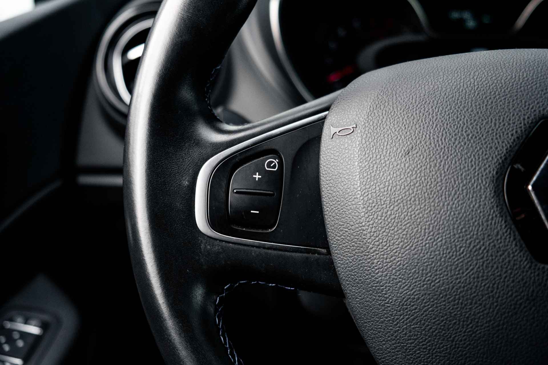 Renault Captur 1.3 TCe 150pk Version S | Sidesteps | Velours bekelding | ECC | NAVI | Camera achter | incl. Bovag rijklaarpakket met 12 maanden garantie - 10/49