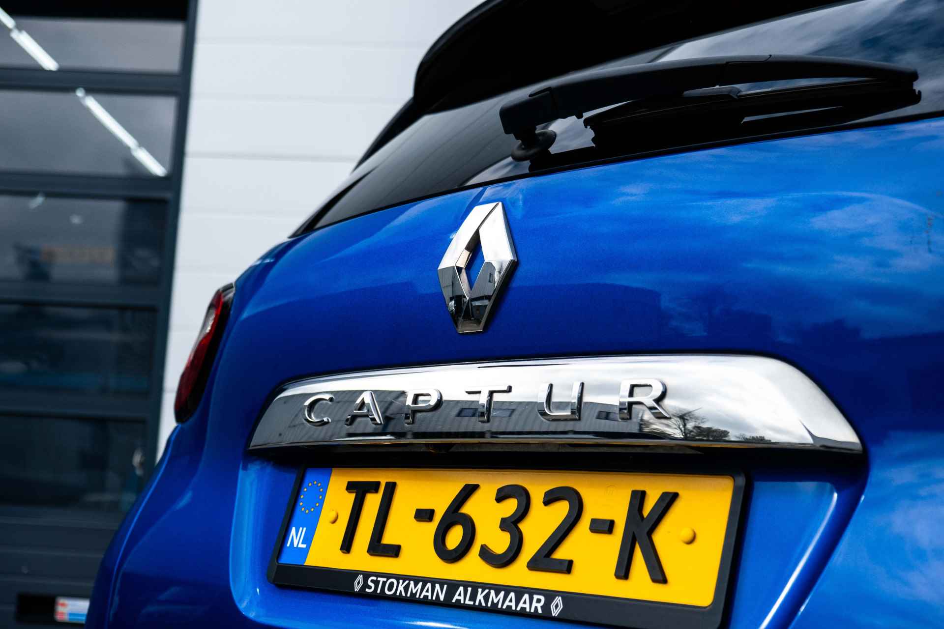 Renault Captur 1.3 TCe 150pk Version S | Sidesteps | Velours bekelding | ECC | NAVI | Camera achter | incl. Bovag rijklaarpakket met 12 maanden garantie - 27/49