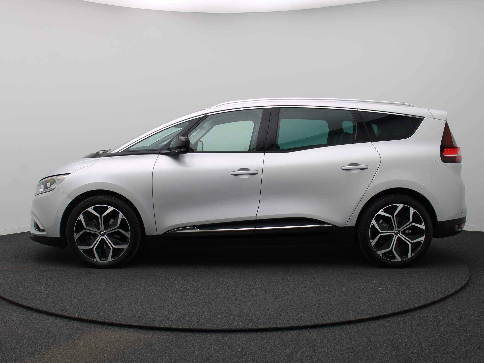 Renault Grand Scénic TCe 140pk Intens 7-Pers. EDC/Automaat ALL-IN PRIJS! | Adapt. cruise | Camera | Head-Up | Navi - 22/37