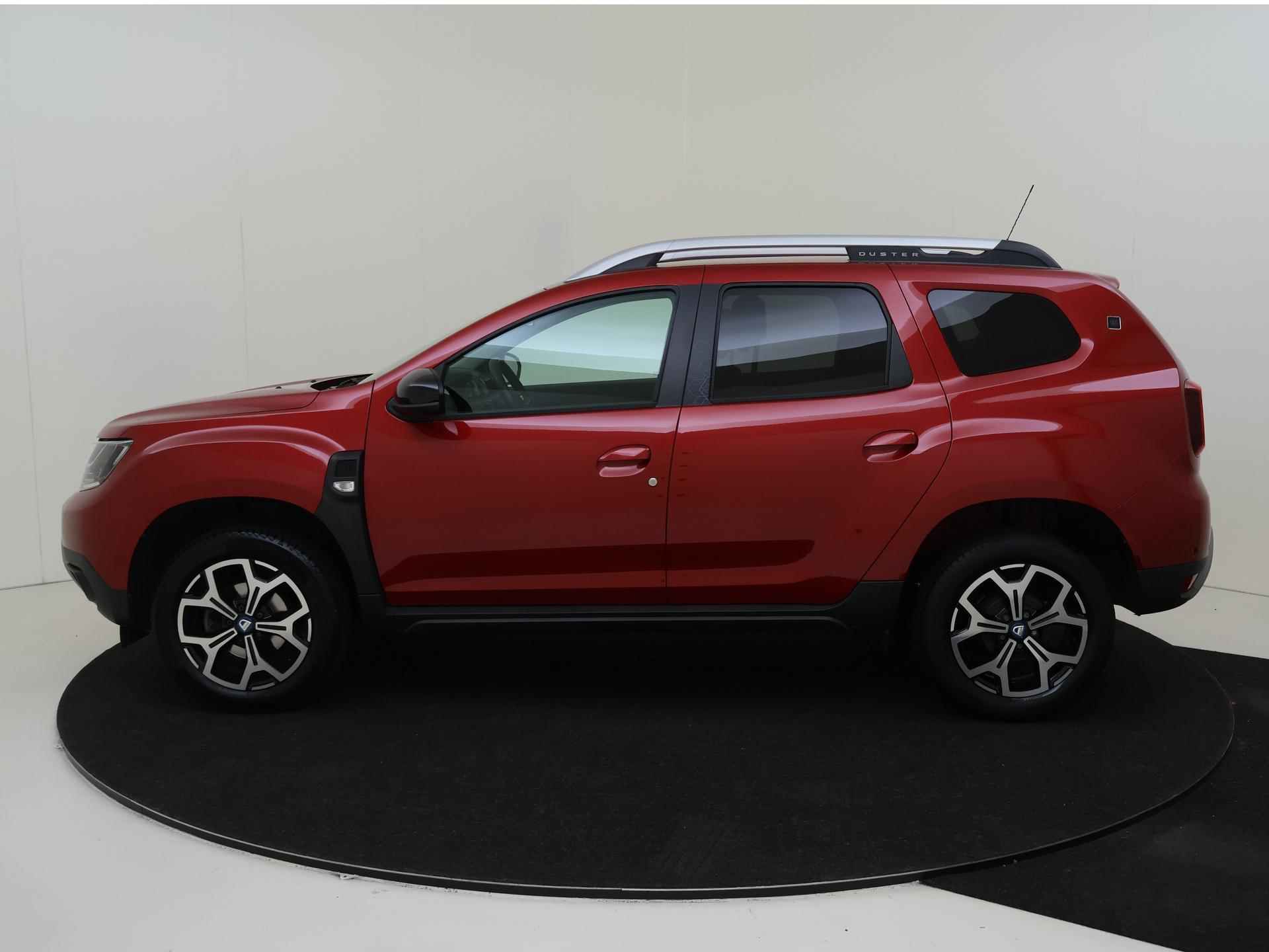 Dacia Duster 1.3 TCe 130 PK Comfort Navigatie / Trekhaak / Camera / Parkeersensoren / Licht Sensor / Cruise Control - 2/29