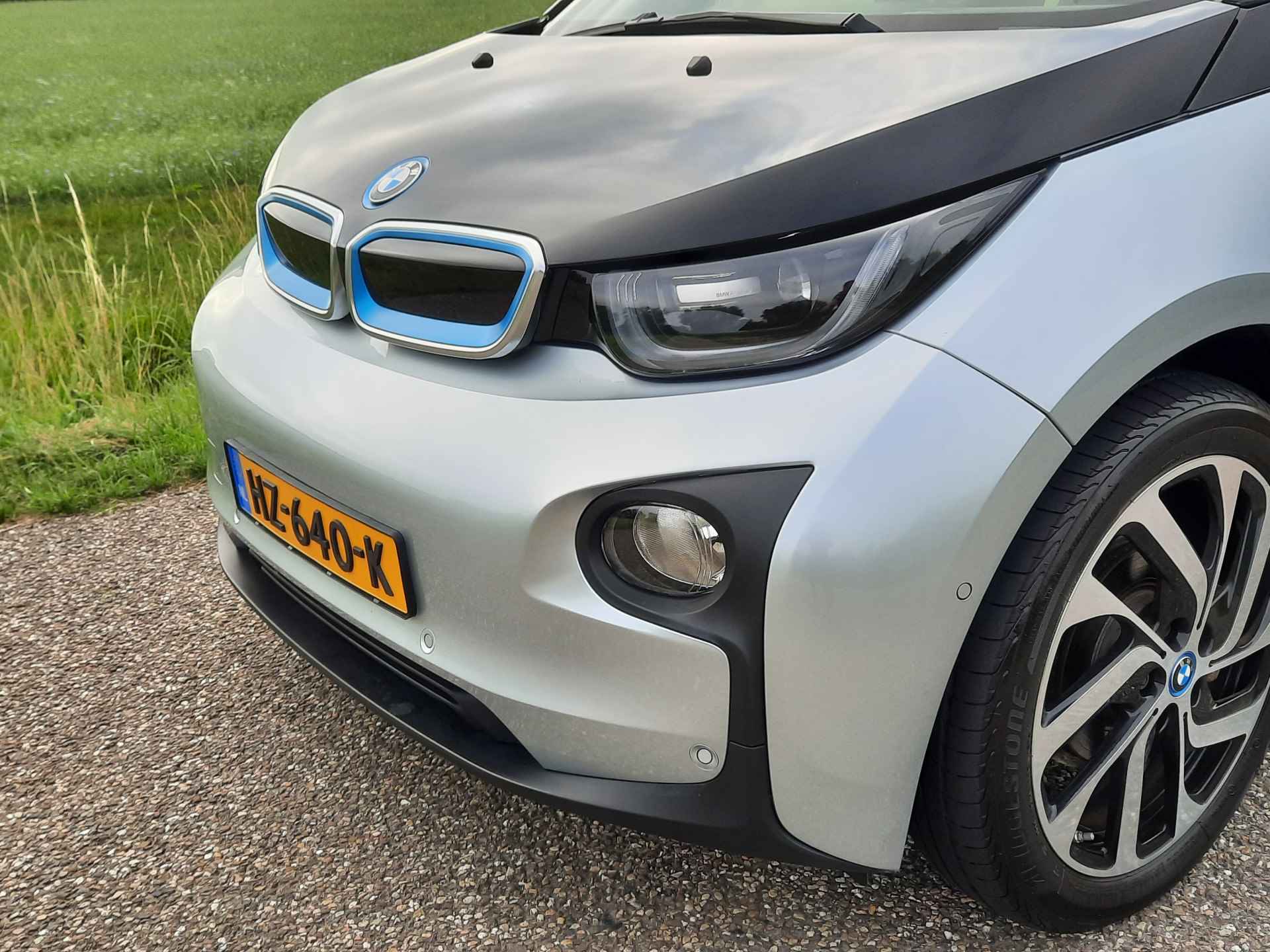 BMW i3 Basis Comfort Advance 22 kWh Airco | 19 inch | - 12/35