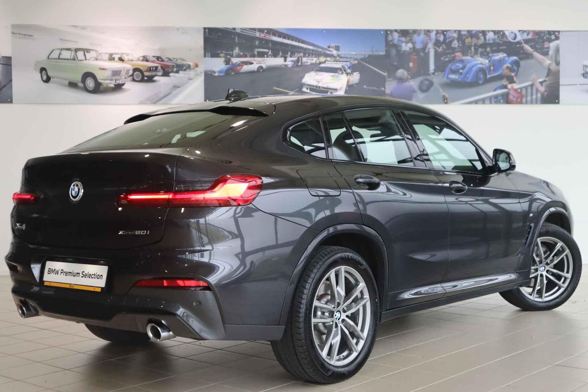 BMW X4 xDrive20i Executive M-Sportpakket / Navigatie - 3/27