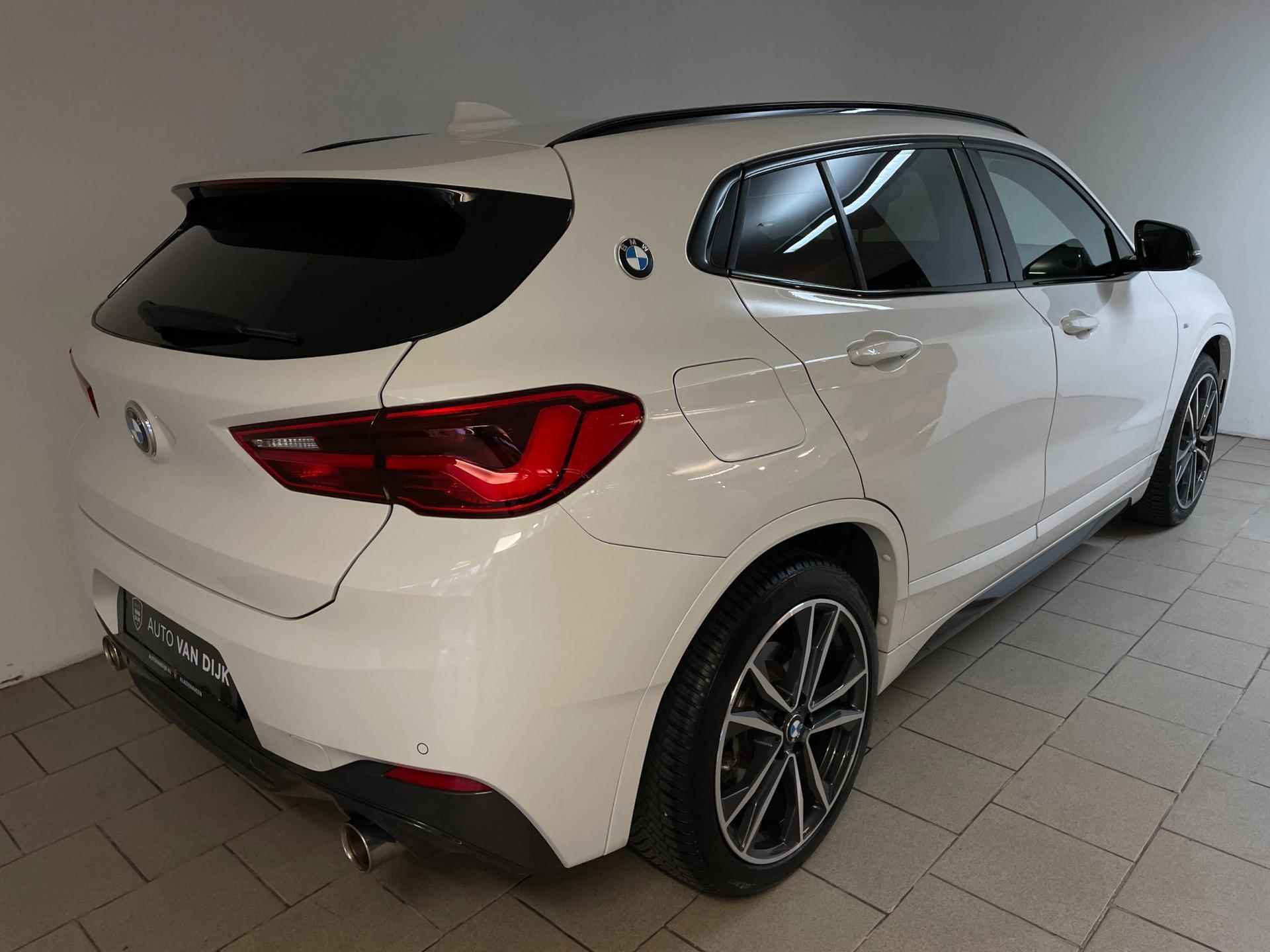 BMW X2 SDrive20i M Sport 192PK AUTOMAAT AIRCO CLIMA NAVI CRUISE CAM LED PDC ALCANTARA 19 INCH VELGEN NIEUWSTAAT - 6/53