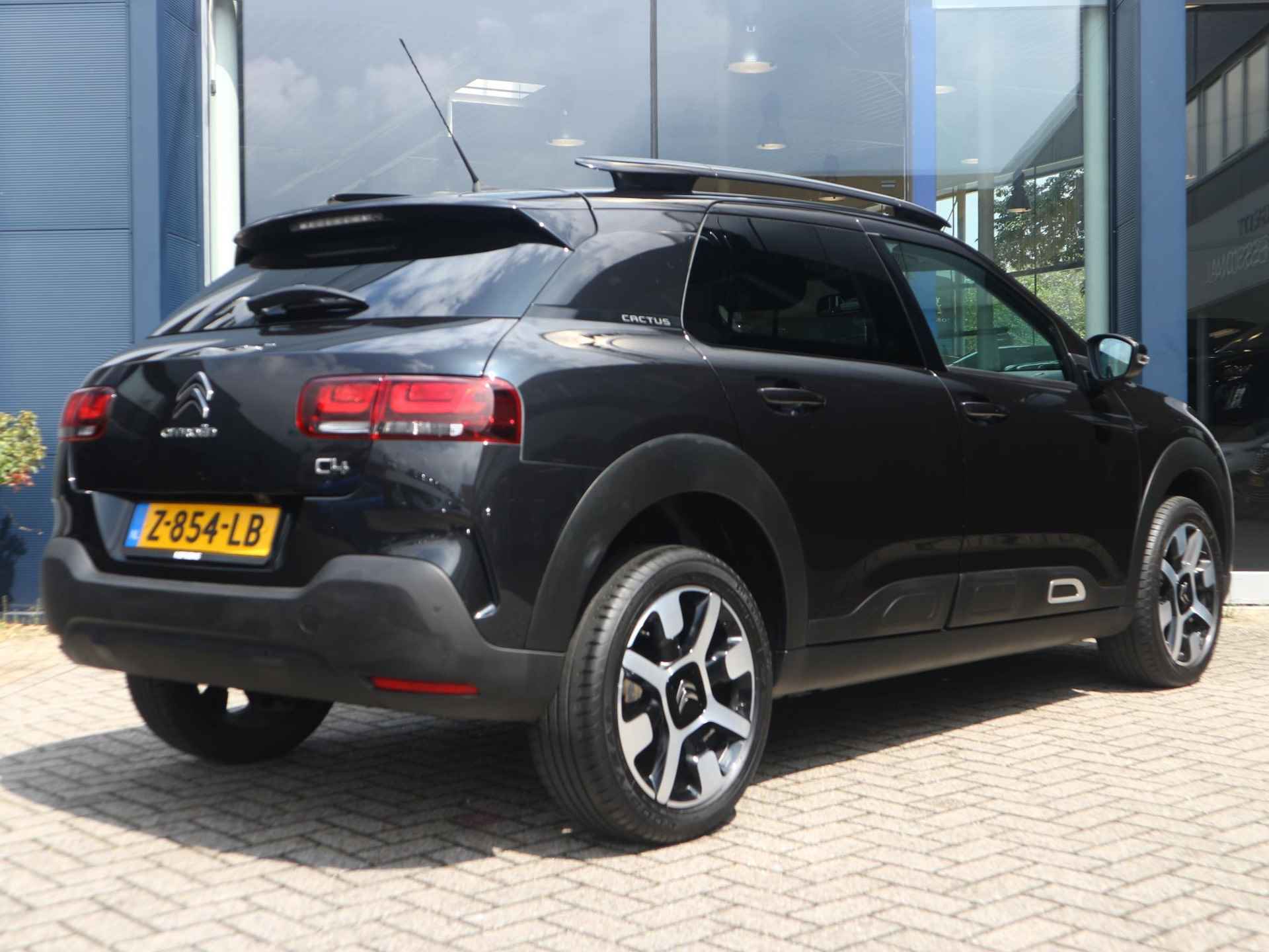 Citroen C4 Cactus 1.2 110pk Shine Cruise Control | Navigatie | Apple Carplay | Achteruitrijcamera - 9/37