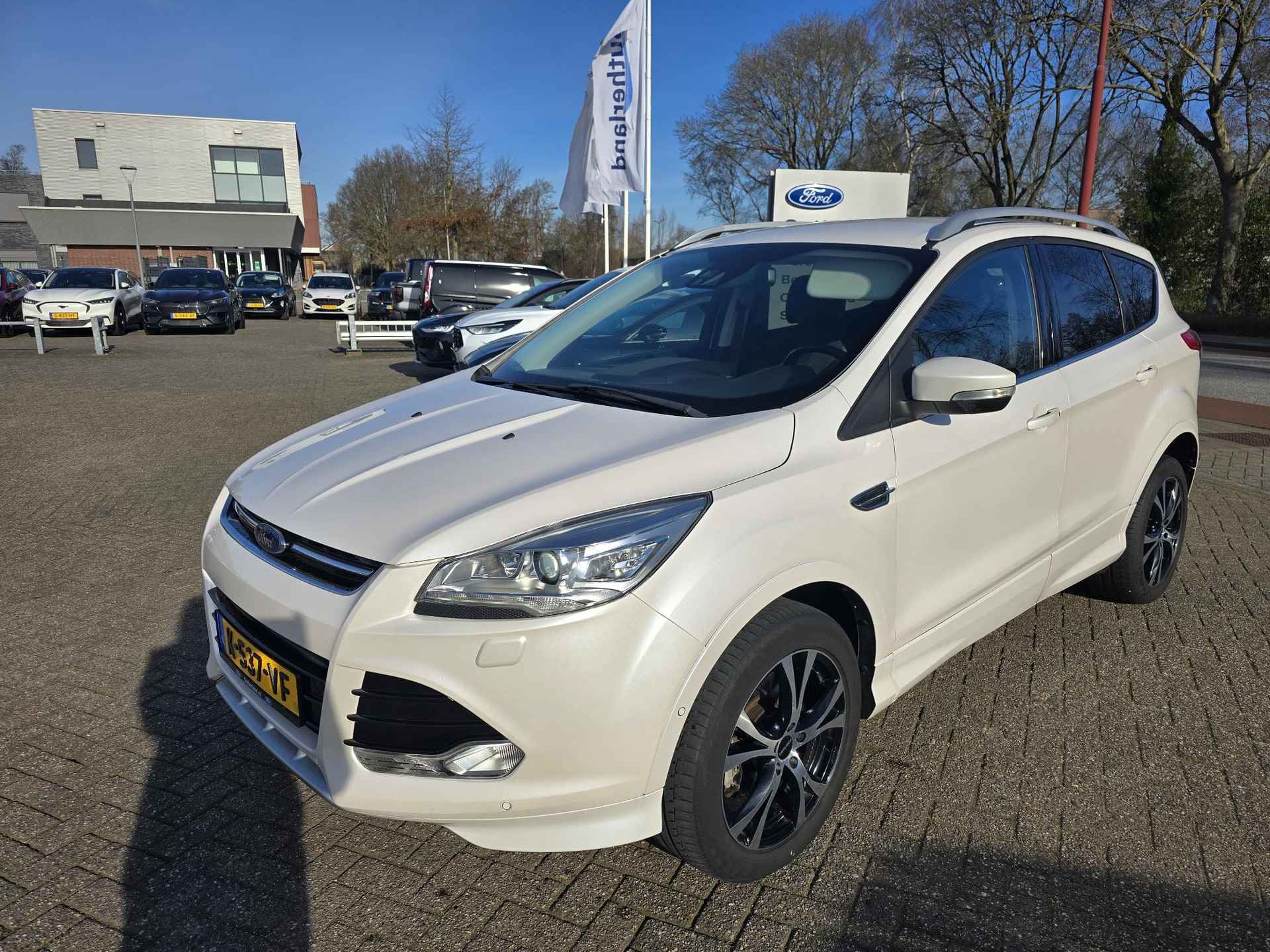 Ford Kuga 2.0 TDCI Titanium Styling Pack 4WD 180pk Automaat | Achteruitrijcamera | Trekhaak | Elektrische Achterklep - 7/25