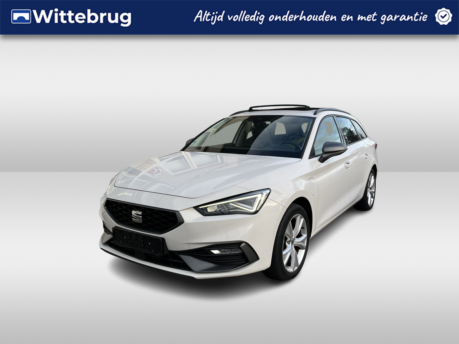 SEAT Leon Sportstourer 1.4 TSI eHybrid PHEV FR / AUTOMAAT/ PANO/ MATRIX/ PARK. SENSOREN/ STOEL-STUUR VERWARM./ ADAPT. CRUISE/ APP CONNECT/ NAVI/ CLIMA/ DAB