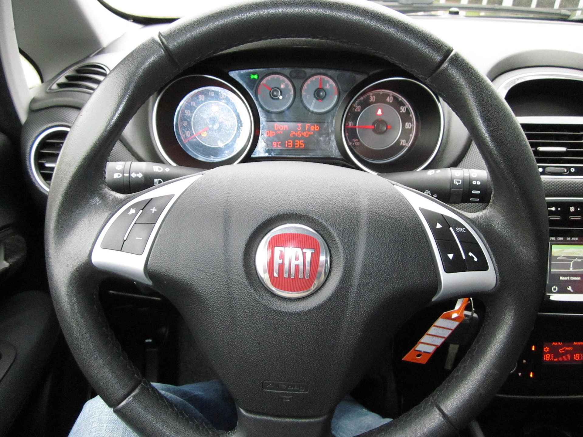 FIAT Punto 0.9 TwinAir Turbo 100pk 5d Sempre - 11/12