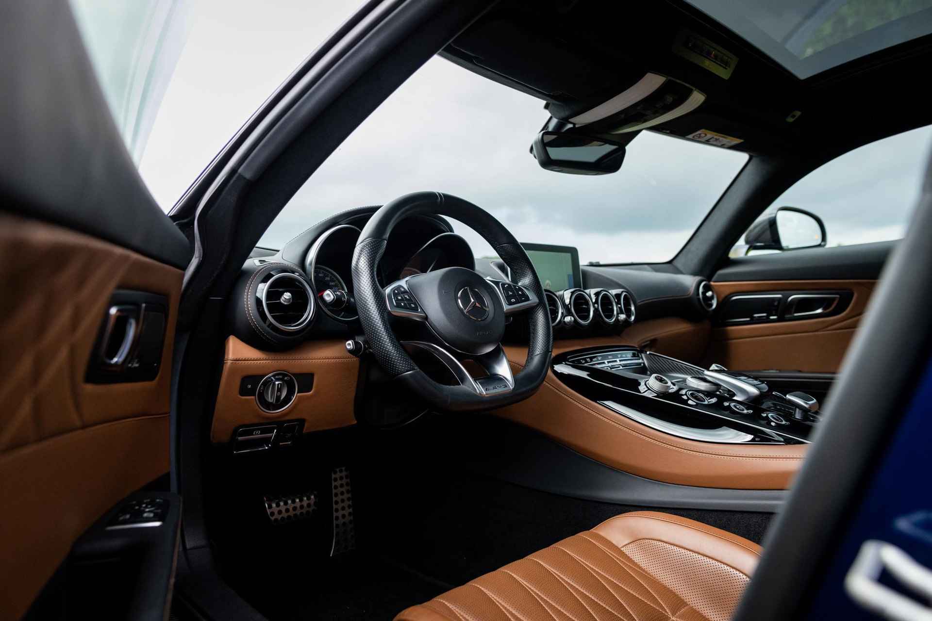 Mercedes-Benz AMG GT 4.0 S 1e Eigenaar | Volledig dealer onderhouden | 522pk | Stoelen + geheugen | Panodak | Burmester | Sfeerverlichting | Performance Sportstoelen | - 29/59