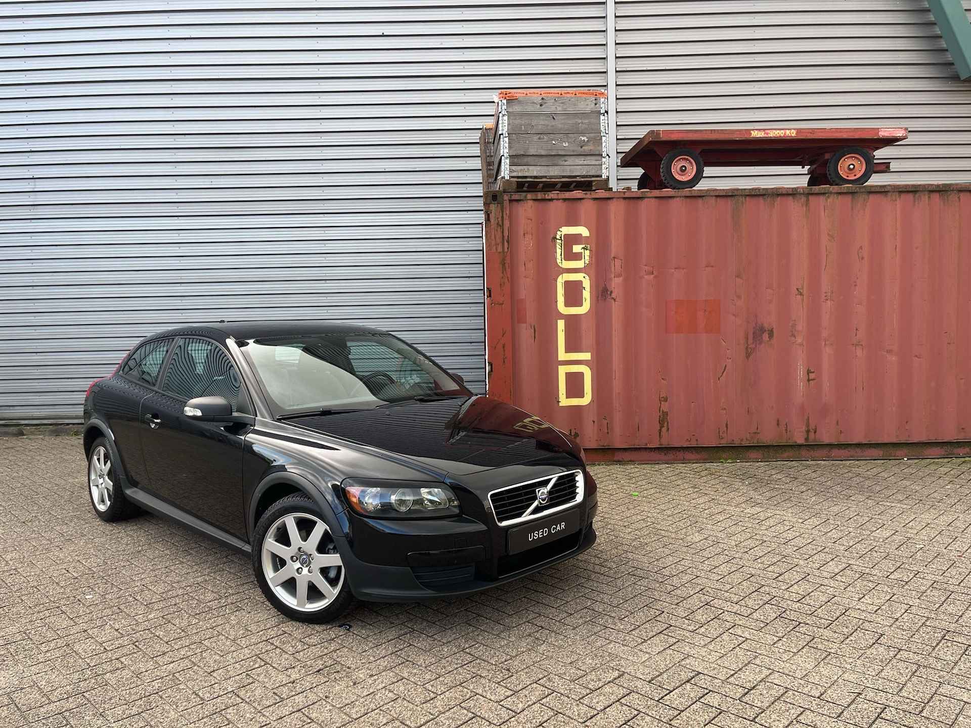 Volvo C30 1.8 Kinetic / 17" Velgen / Cruise control / Airco (automatisch) / - 32/32