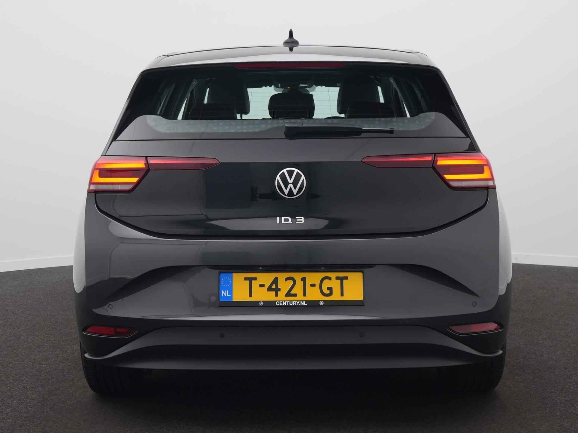 Volkswagen ID.3 Pure 45 kWh / Adaptive Cruise Control / Navigatie / Stoelverwarming - 6/54