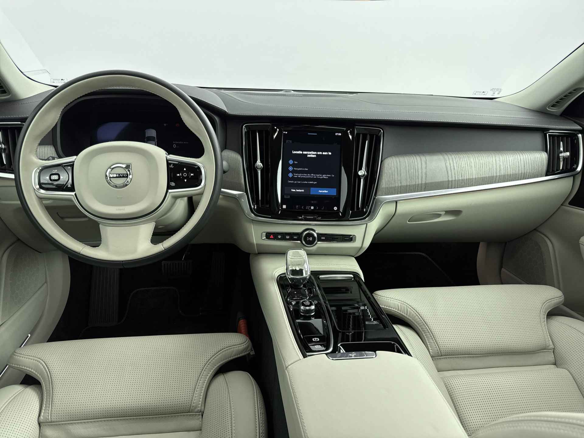 Volvo S90 T8 Plus Bright | Luchtvering | 21" | Stoelventilatie | Gelamineerd Glas | Adaptive Cruise | Trekhaak | BLIS - 11/29