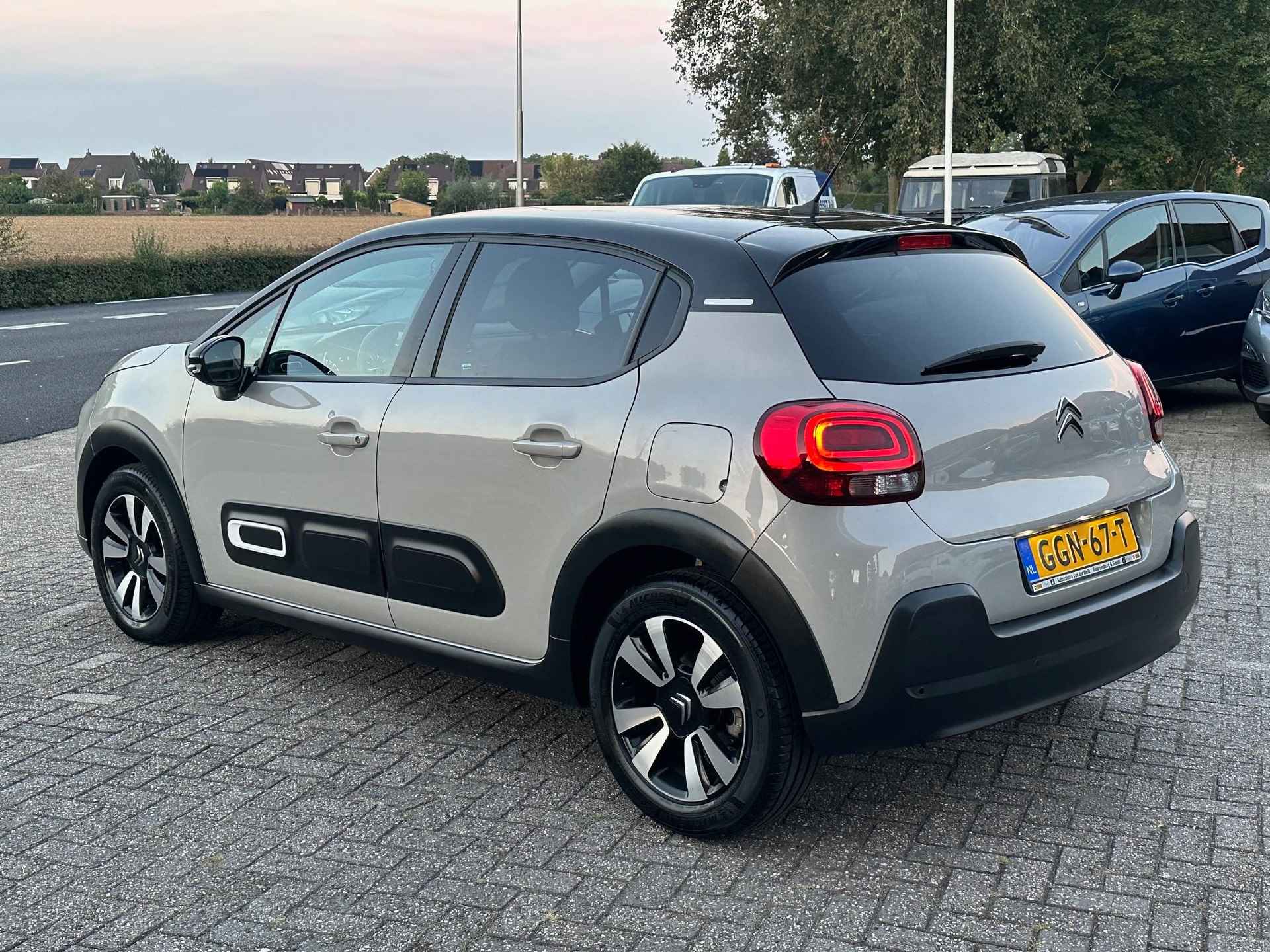 Citroen C3 1.2 PureTech Feel Edition NAVI | CAMERA | BOVAG! - 5/31