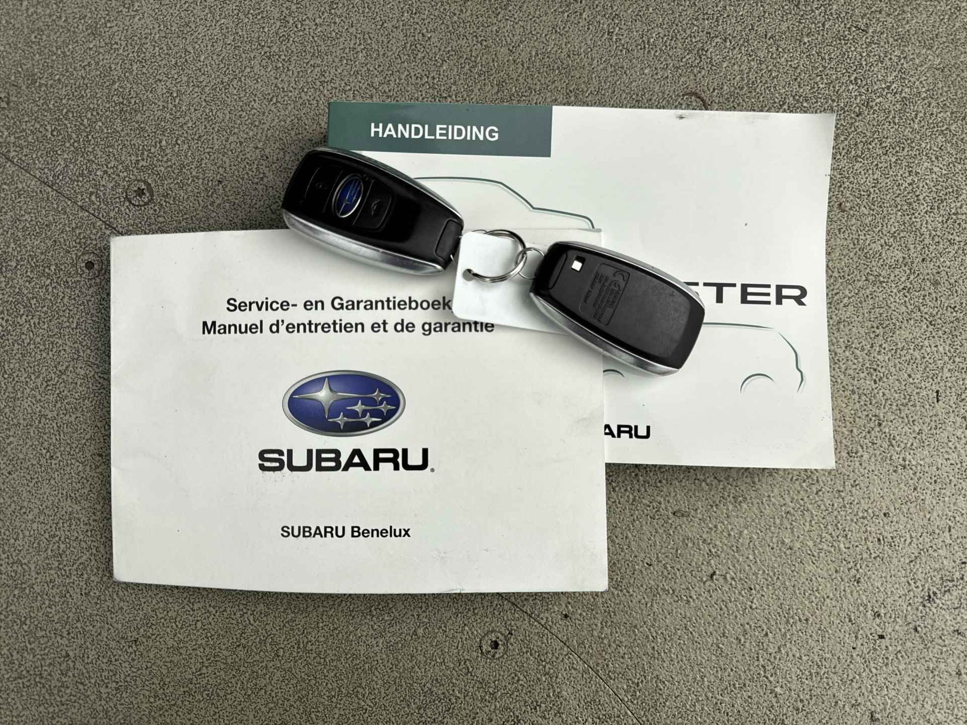 Subaru Forester 2.0 Premium // PANODAK // LEDER // KEYLESS // - 15/30