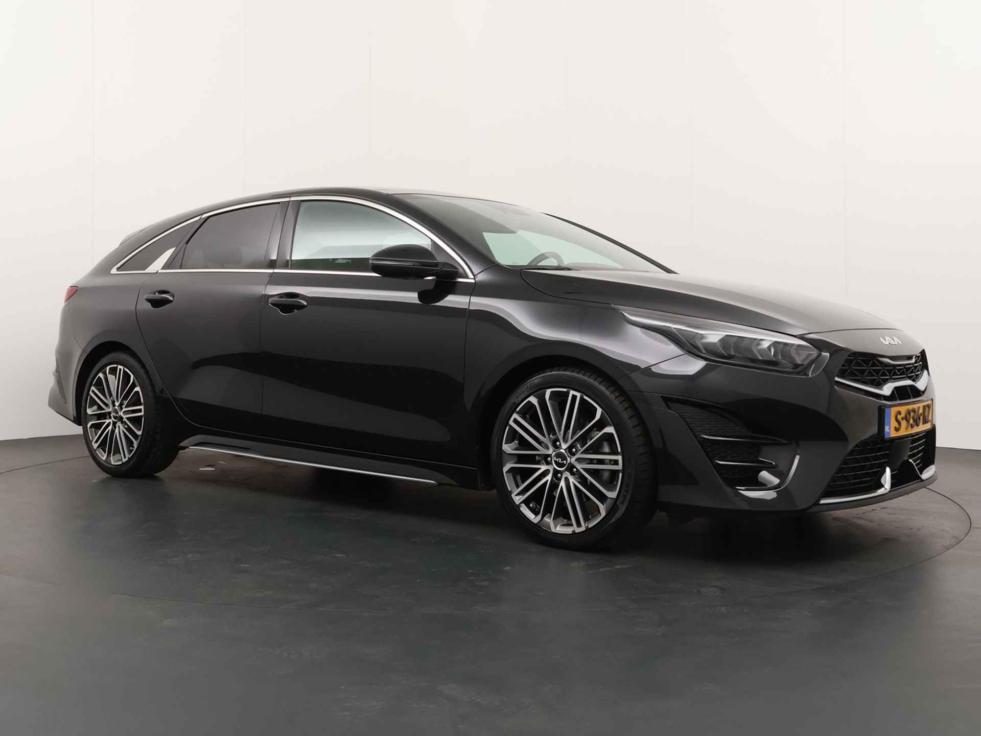 Kia ProCeed 1.5 T-GDi GT-PlusLine - LED-verlichting - LM-Velgen - Navigatie - Camera - Adapt. Cruise Control - Climate Control - - Fabrieksgarantie tot 21-02-2030 - 11/50