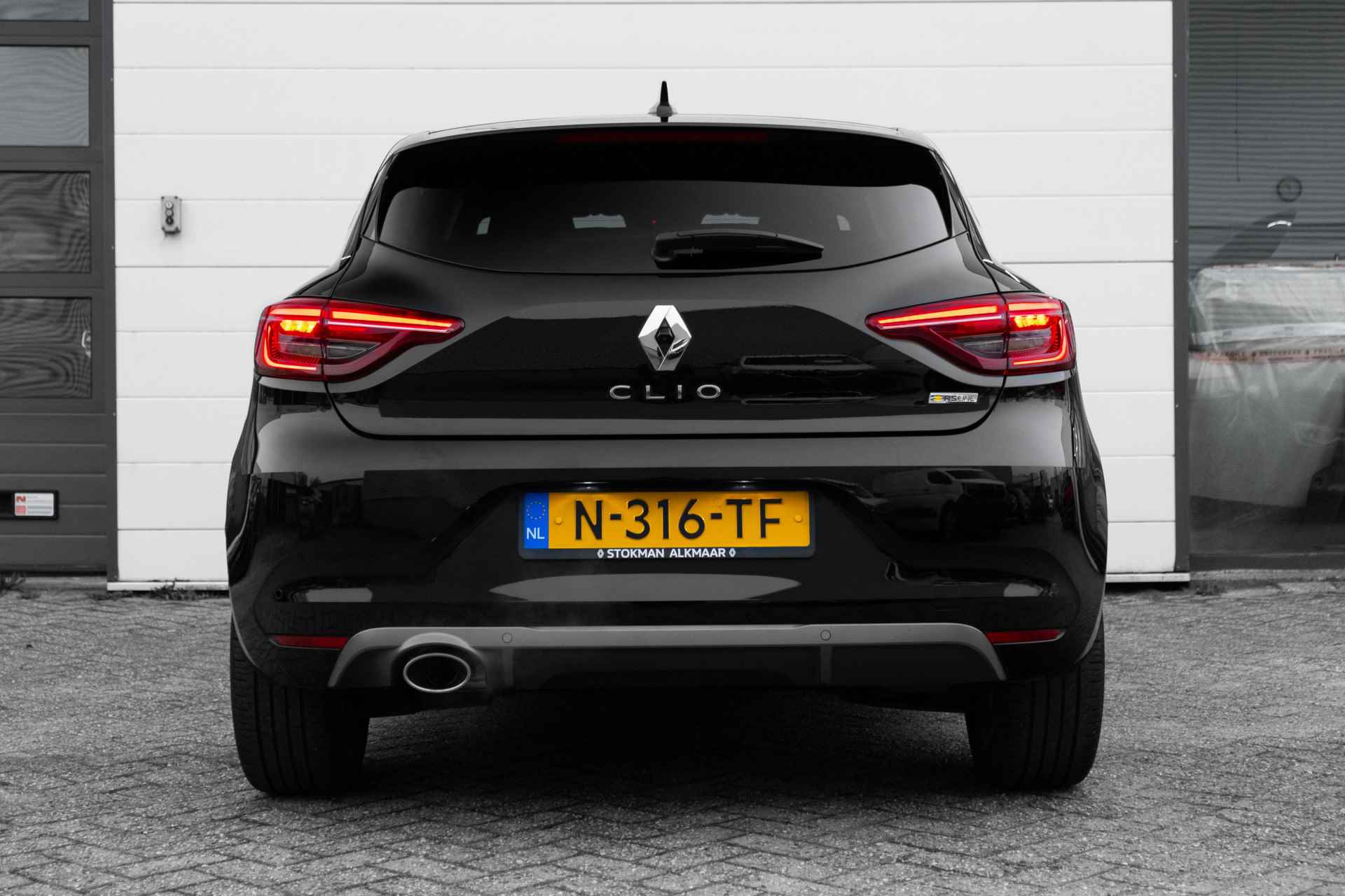 Renault Clio 1.0 TCe R.S. Line | Camera achter | RS line wielen | ECC | 6 bak | incl. Bovag rijklaarpakket met 12 maanden garantie | - 4/51